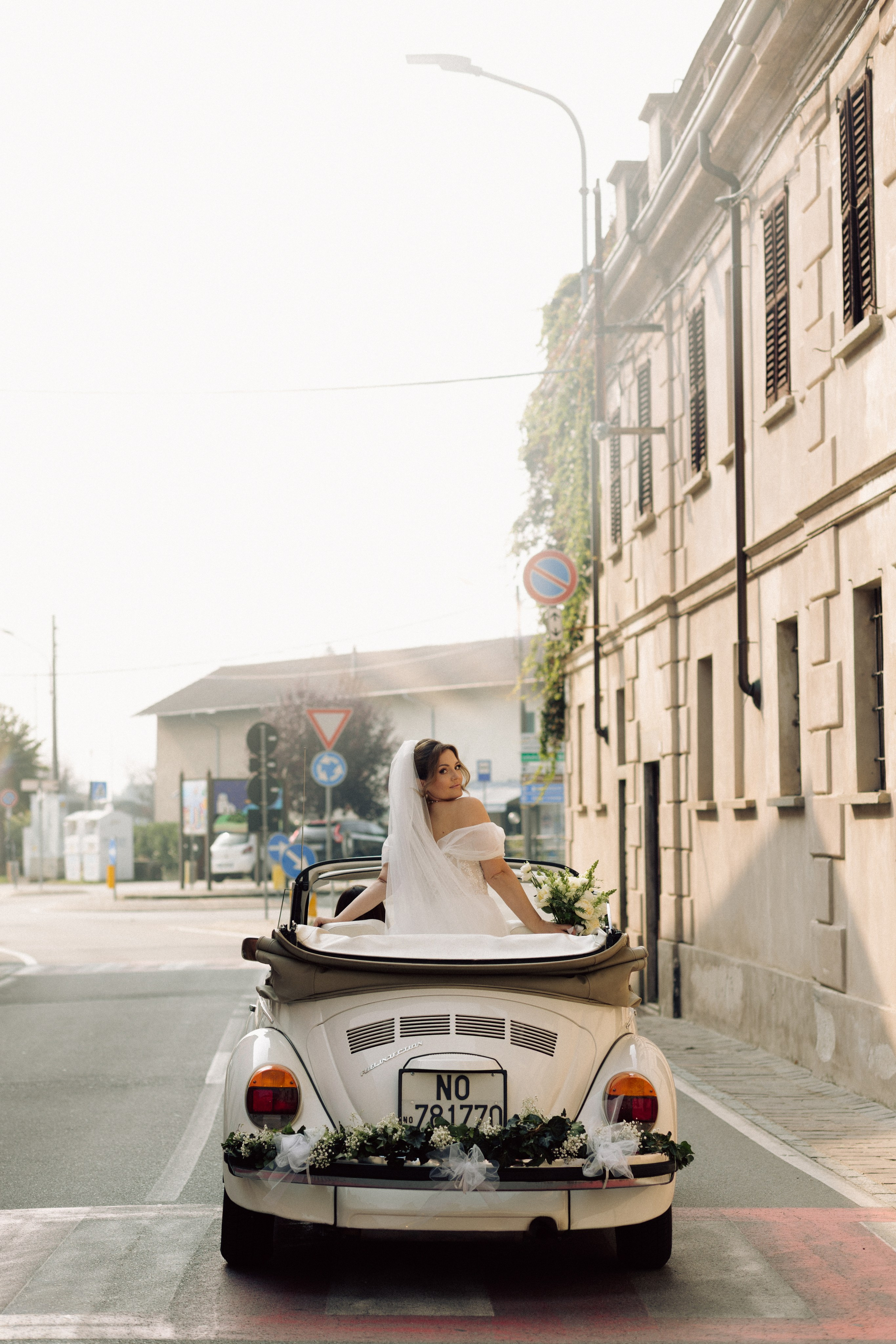 Autumn Wedding in the Vineyards of Piedmont, Italy — Kristina and Daniele. Liza Bizzaro — Italy Wedding, Love Story & Portrait Photographer in Milan, Turin, Piedmont and Across Italy