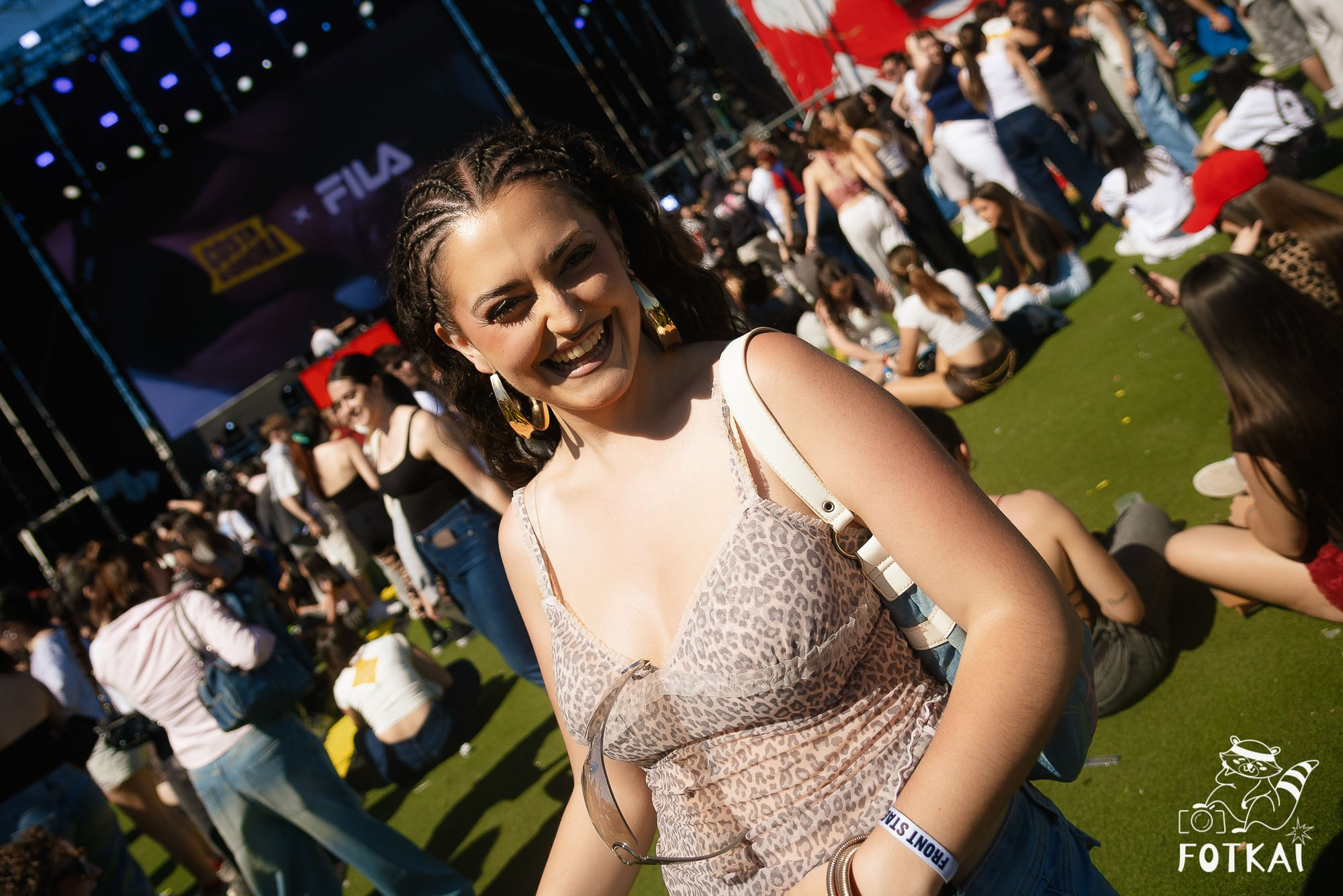 Fotos Costa Sonora 2026 Alicante Día 2 — busca tu foto y encuentra amigos del festival | FOTKAI