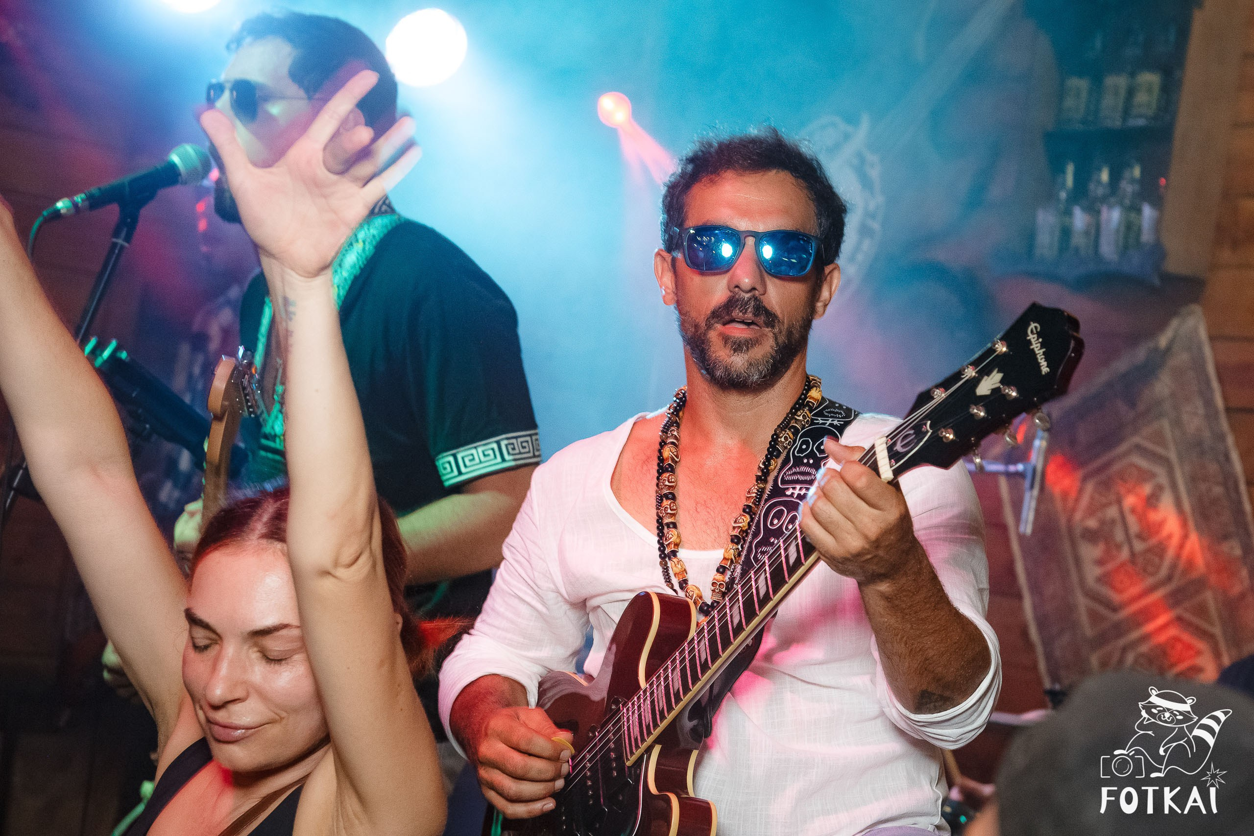 Stones of the Coast en El Paso Rock Bar Torrevieja: Reportaje fotográfico 20.09.25 | FOTKAI