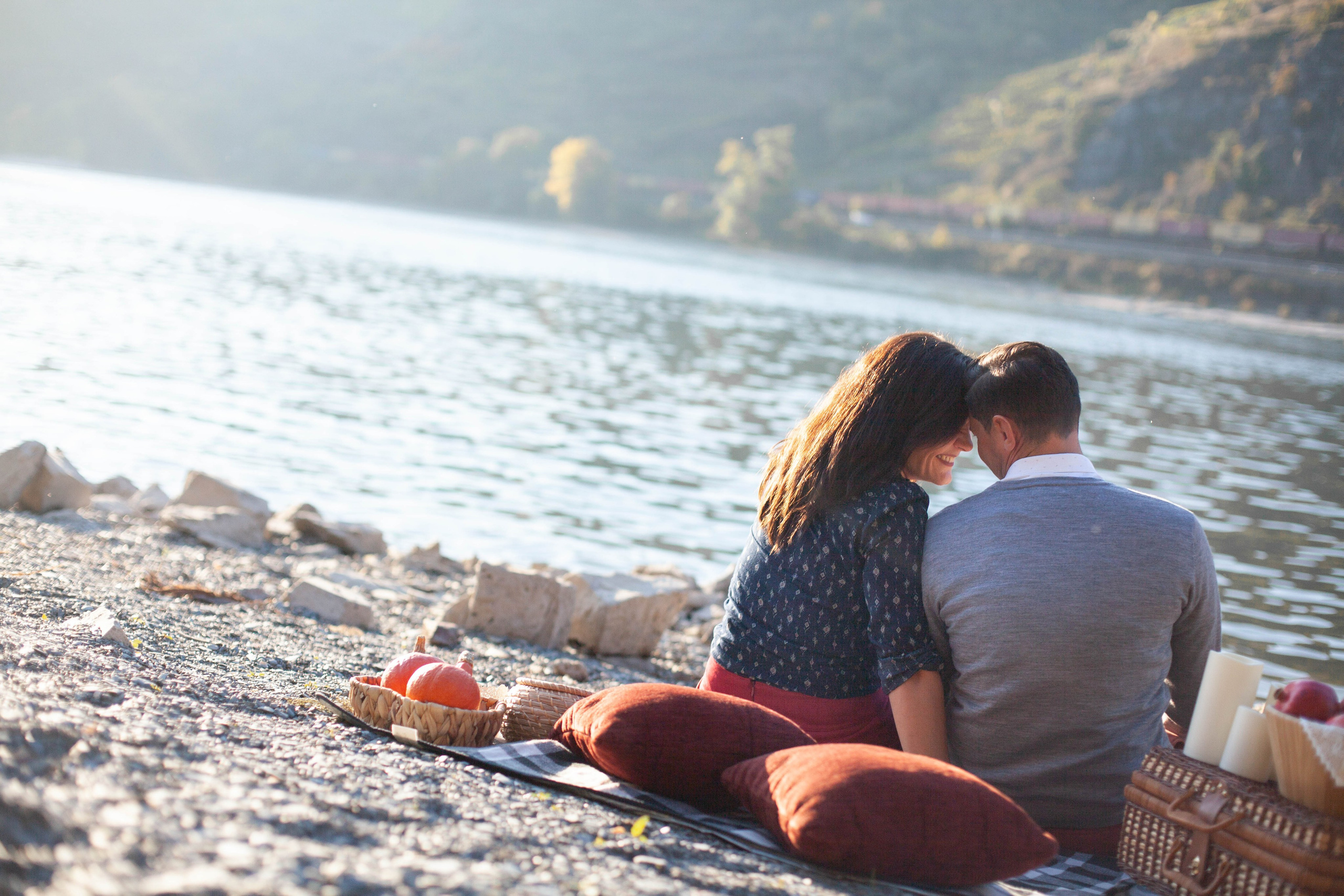 Alex & Anastasia. GoldenHourStory