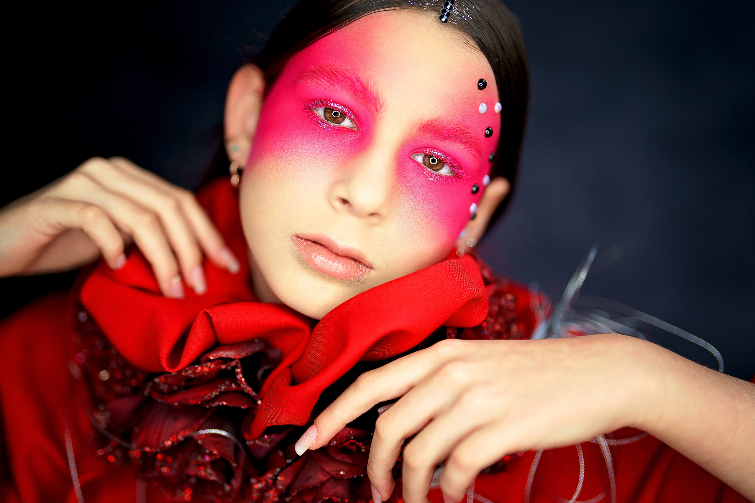 Creative makeup. Familien, Portrait und Konzeptualfotografie in Genf, Schweiz