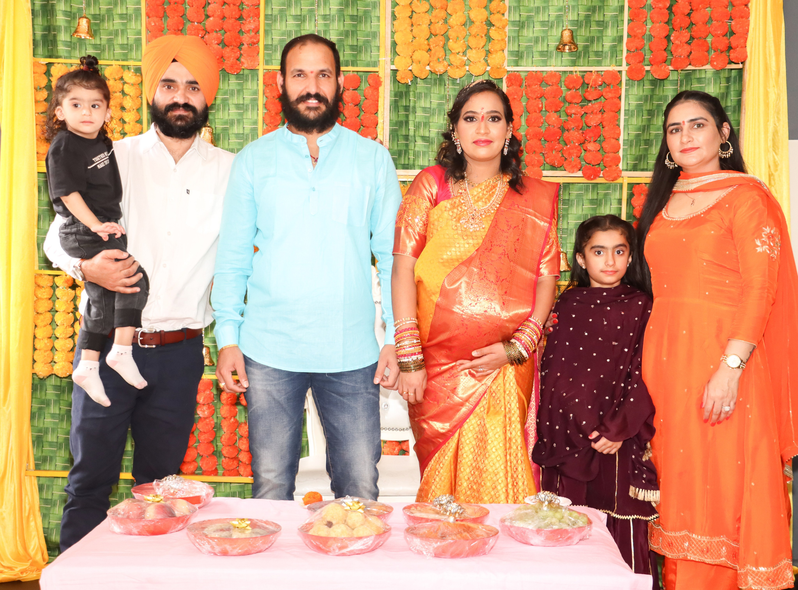 Baby Shower. MHCreative is family-oriented photographer based in SYDNEY