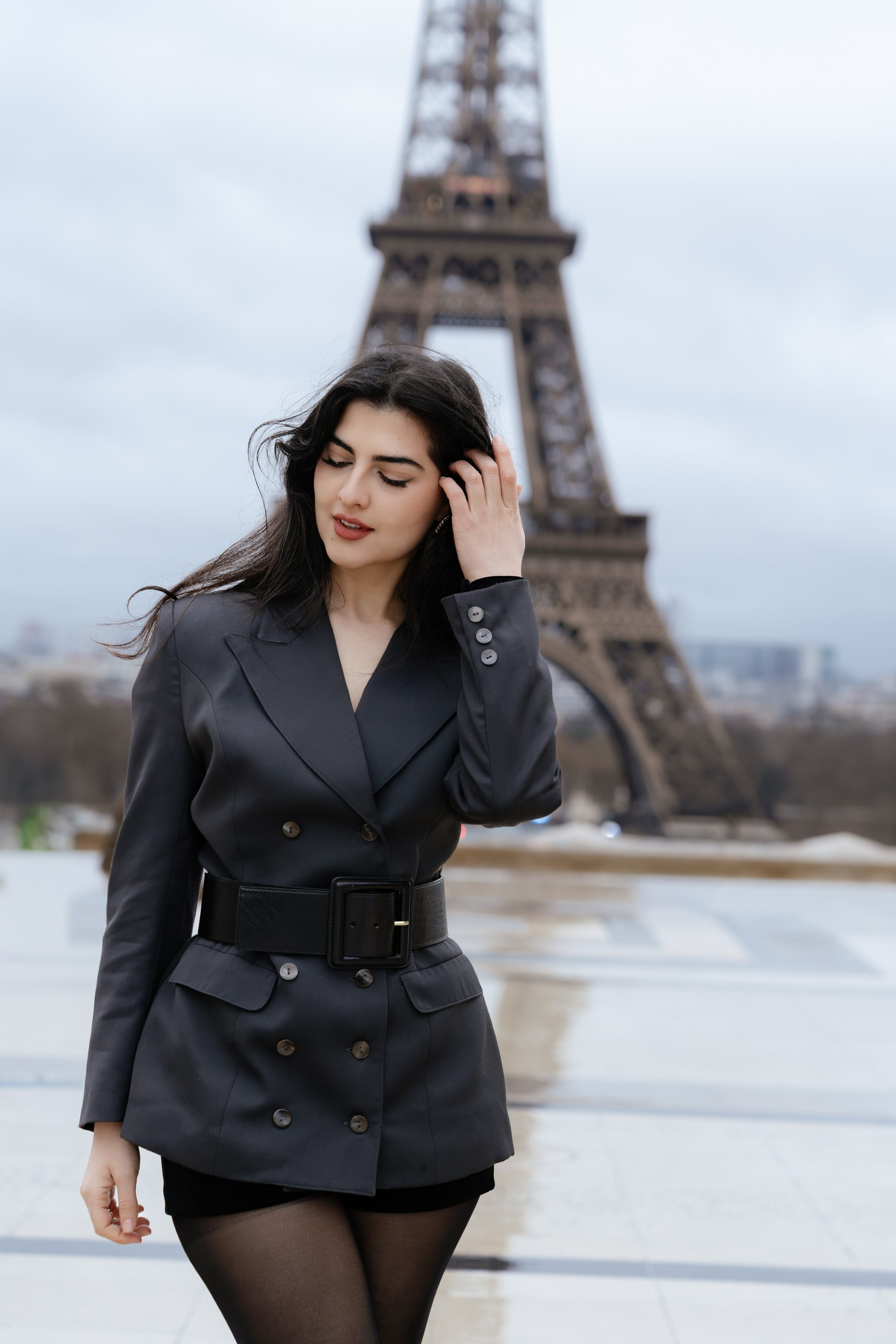 Solo Portrait Session: Trocadero. Paris Photographer & Videographer