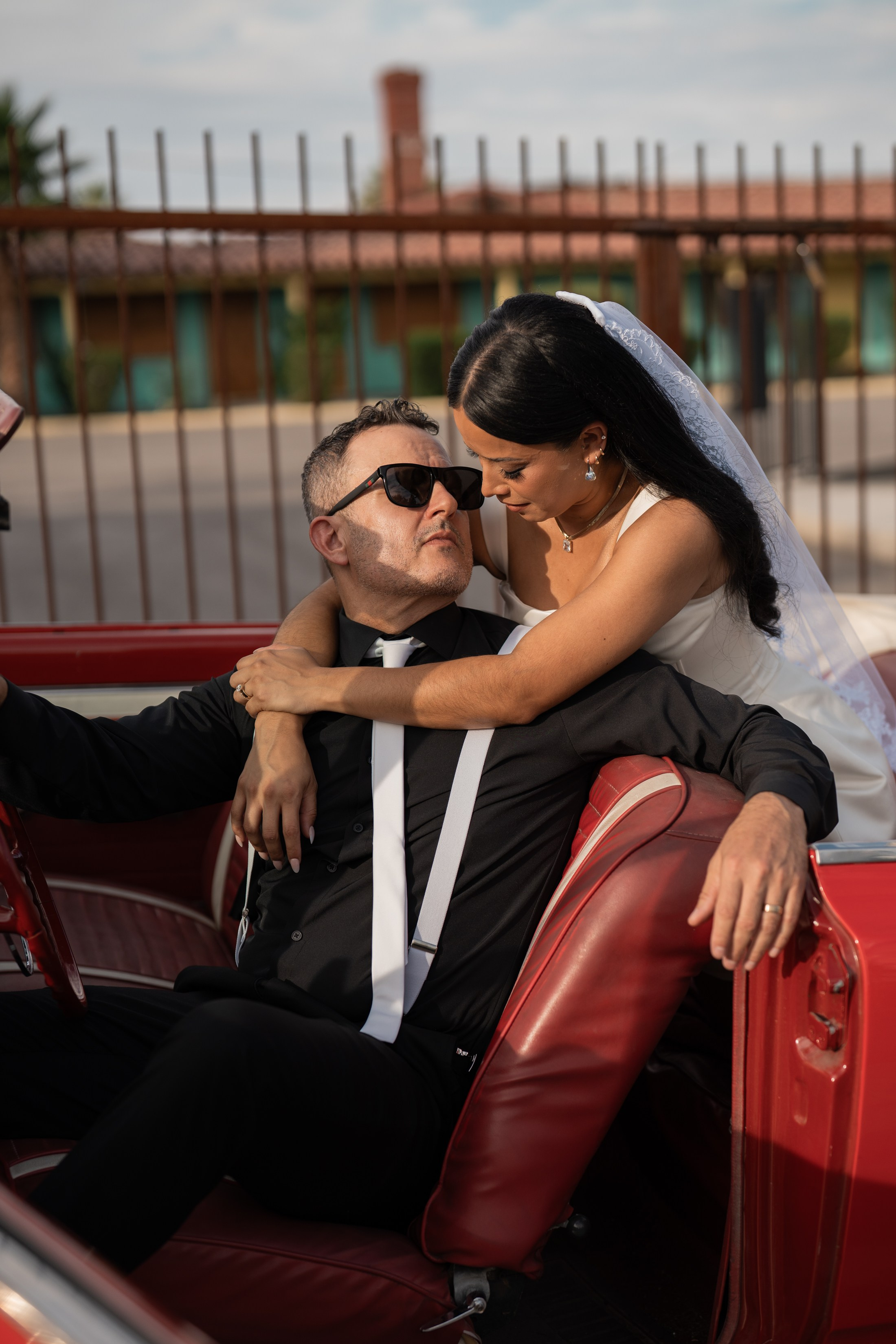 Stephanie&Ryan. Wedding & elopement photographer Viktoriya Kravtsov. Las Vegas