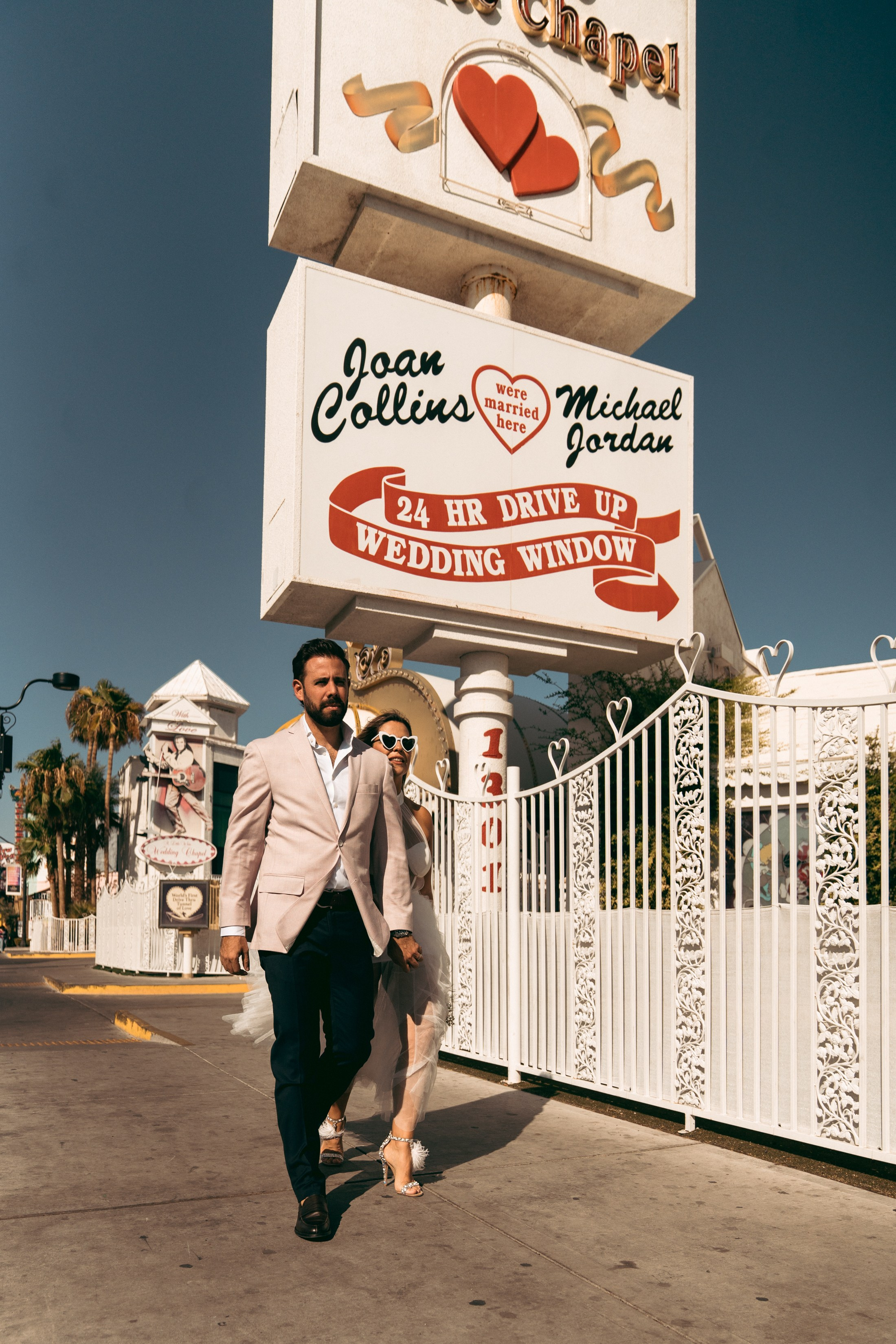 Paulina&Manuel. Wedding & elopement photographer Viktoriya Kravtsov. Las Vegas