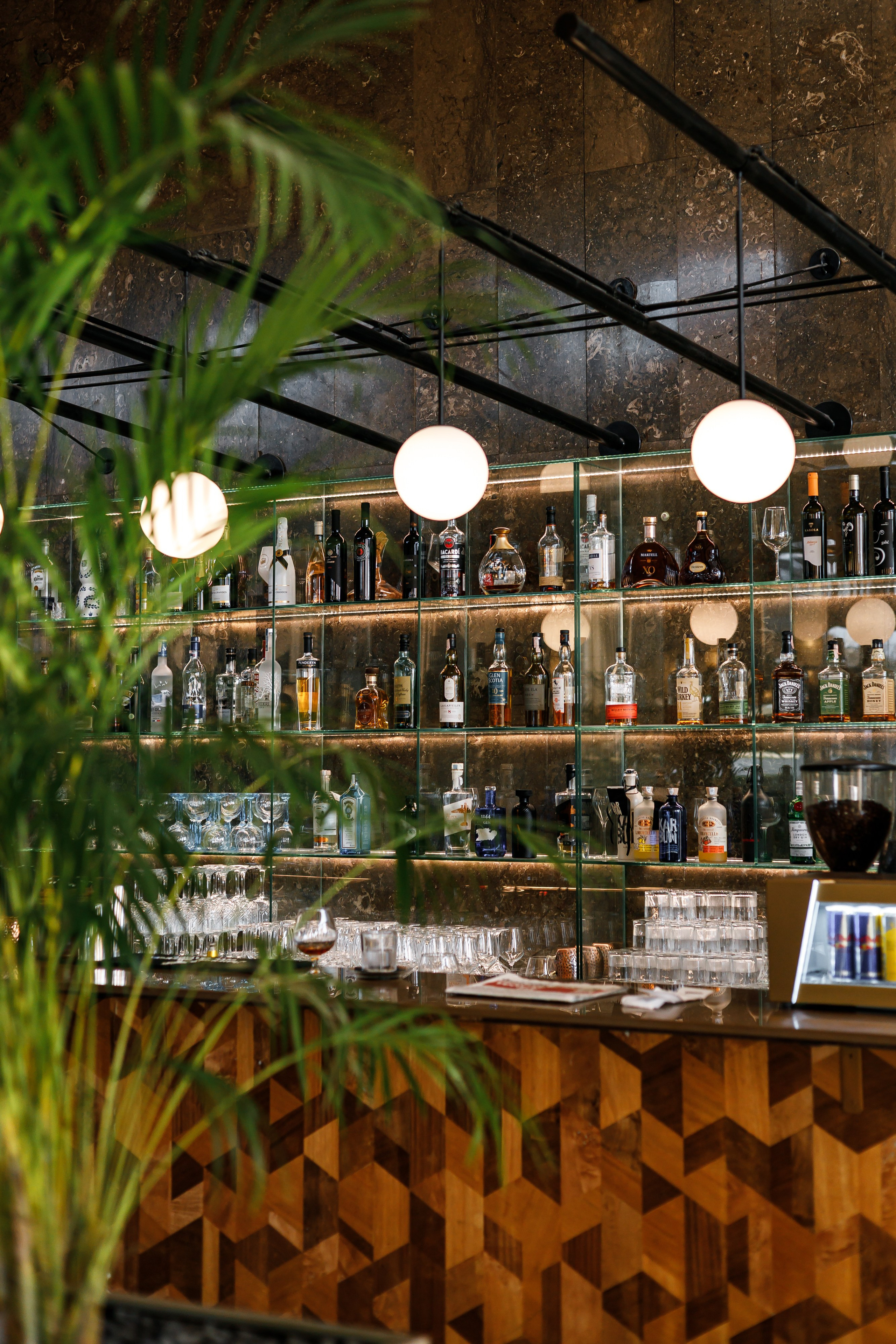 Hemingway bar Lisinski. Elena Gorobets. Photographer in Zagreb