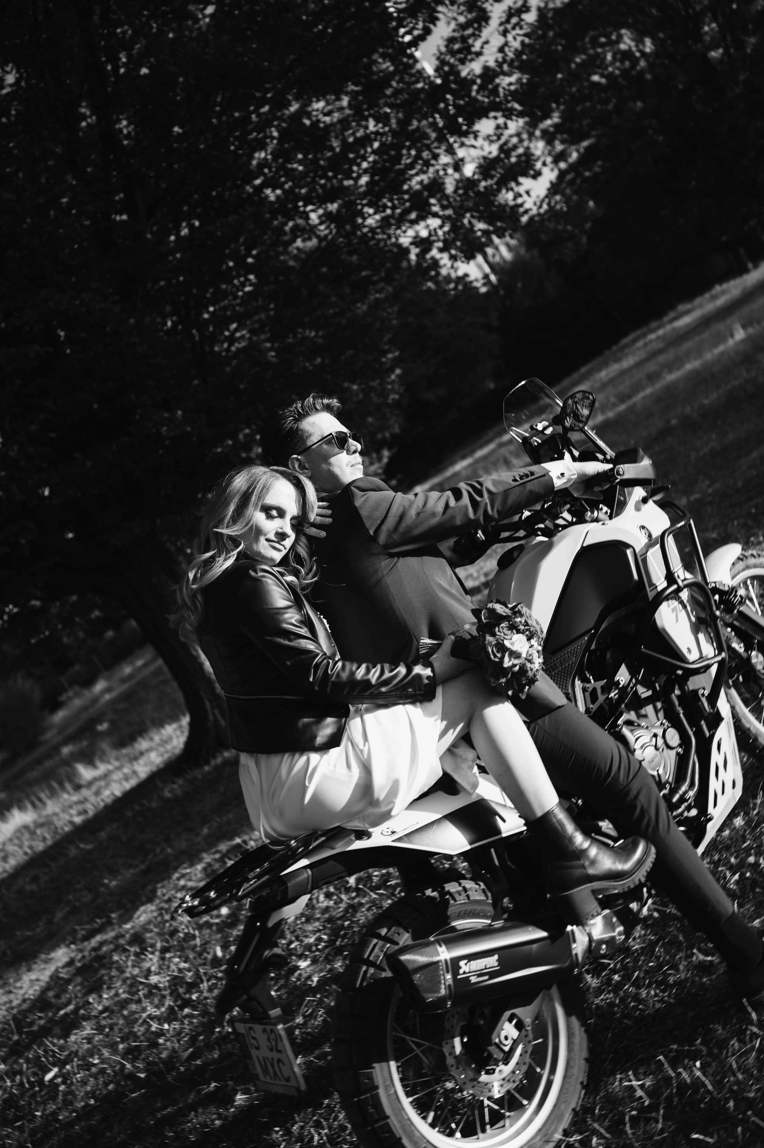 Cristina + Dan | Autumn Wedding. Alexandra Hanu Photographer