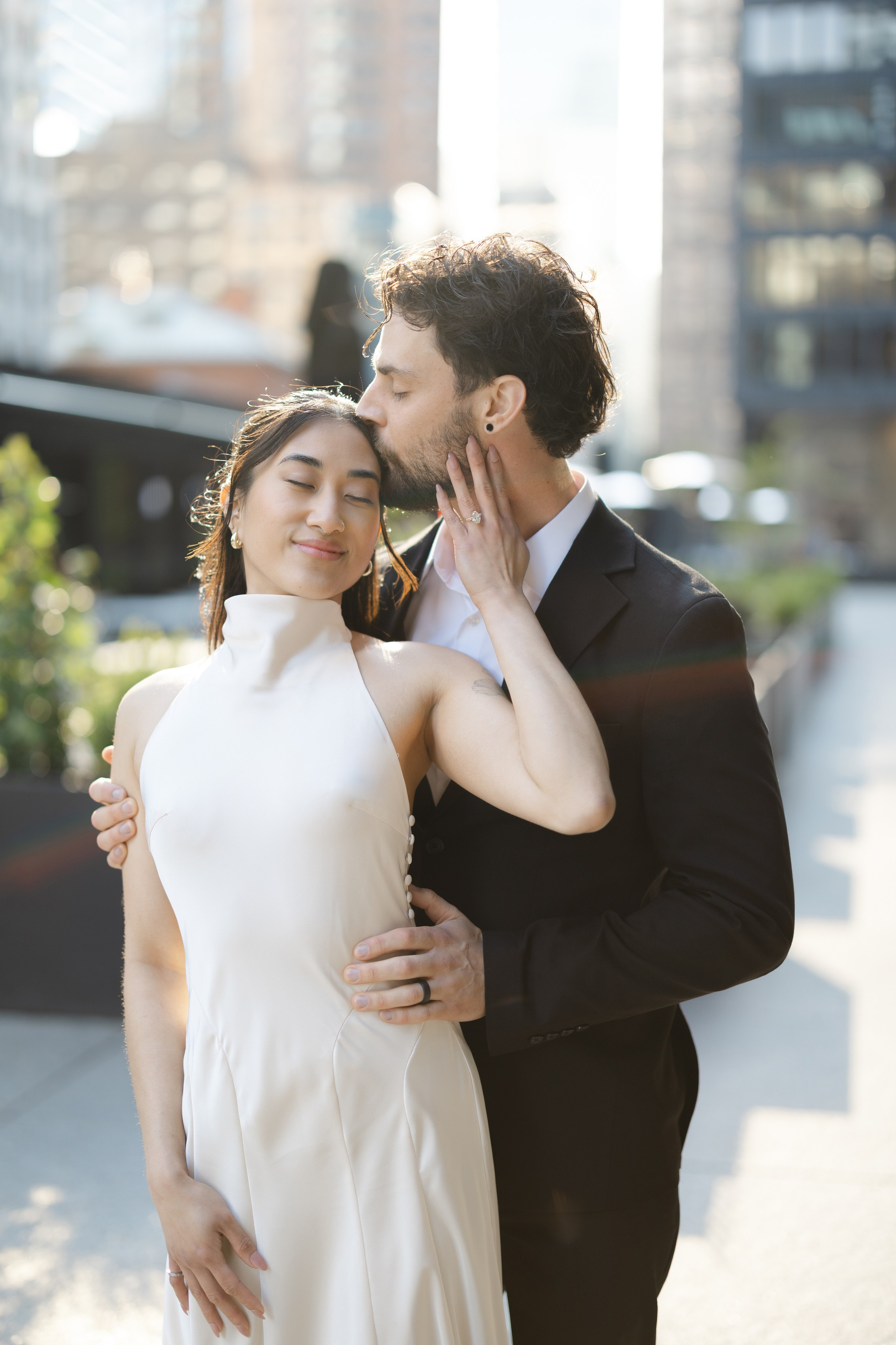 Engagement Session — Downtown Toronto. Anna Leb Photo
