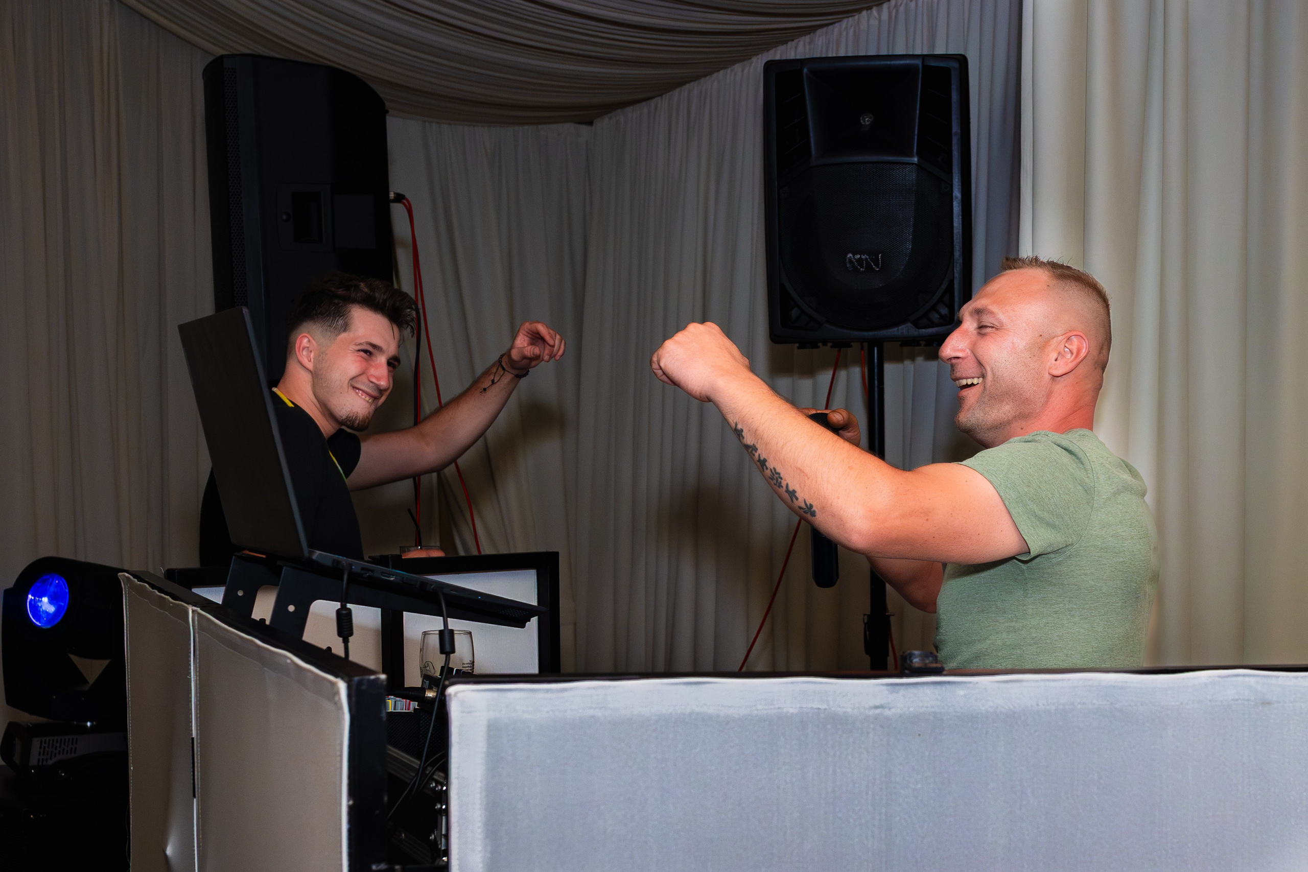 Majorat Denis. Ionut Brehuescu — Fotograf