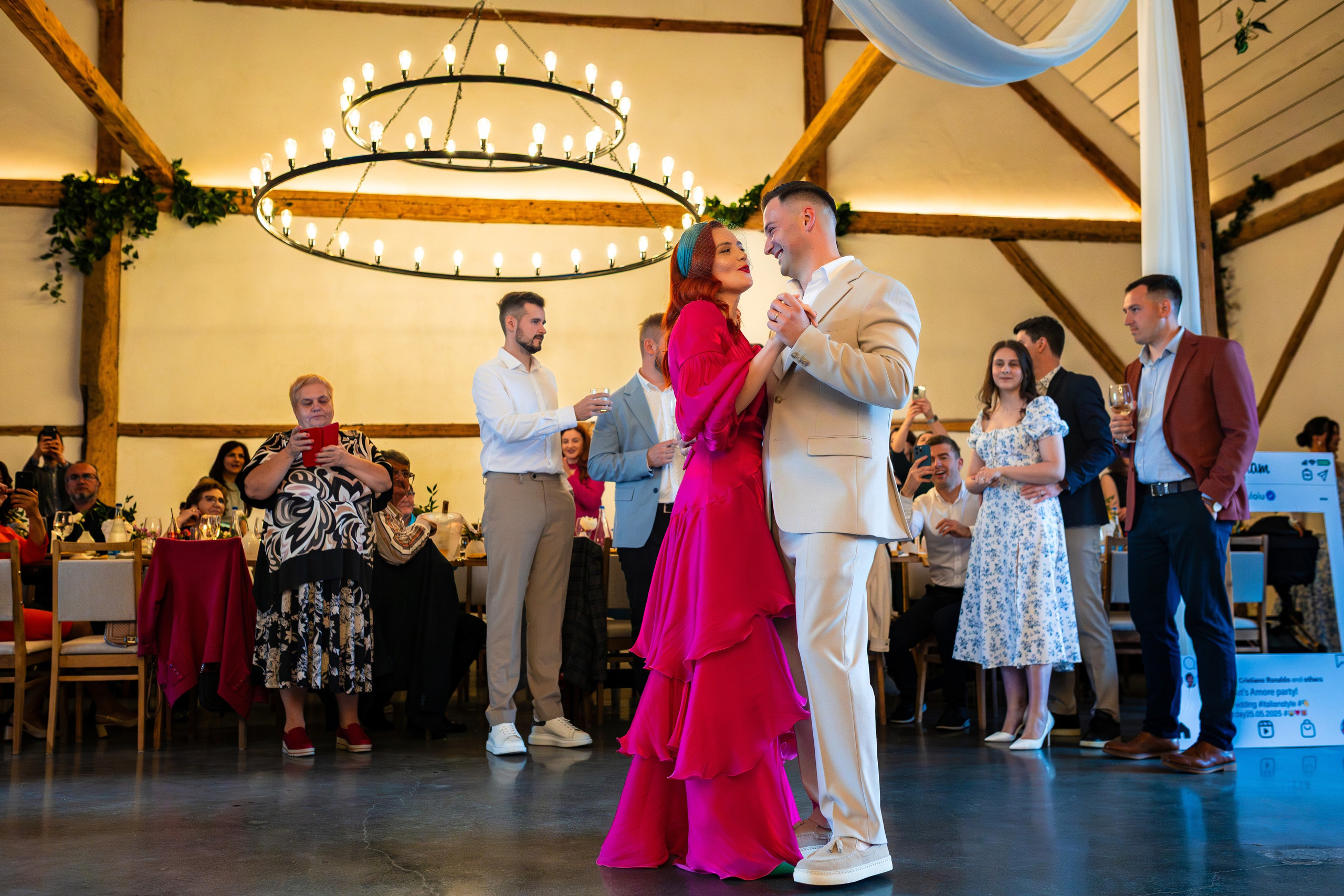 Petrecere Raluca si Paul. Ionut Brehuescu — Fotograf