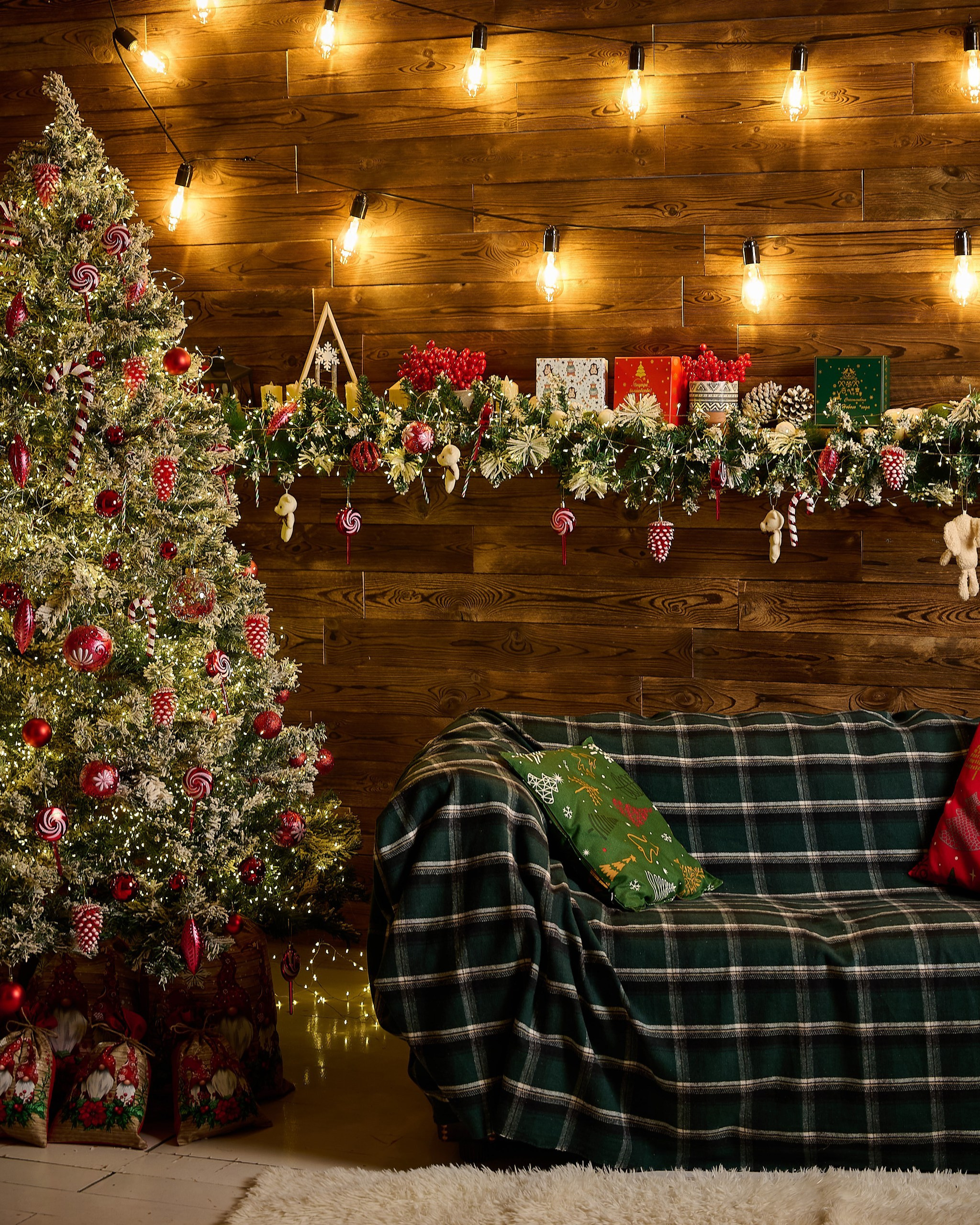 Зал «Home» — (ул.Бабура, 73Б). 2astudio.uz