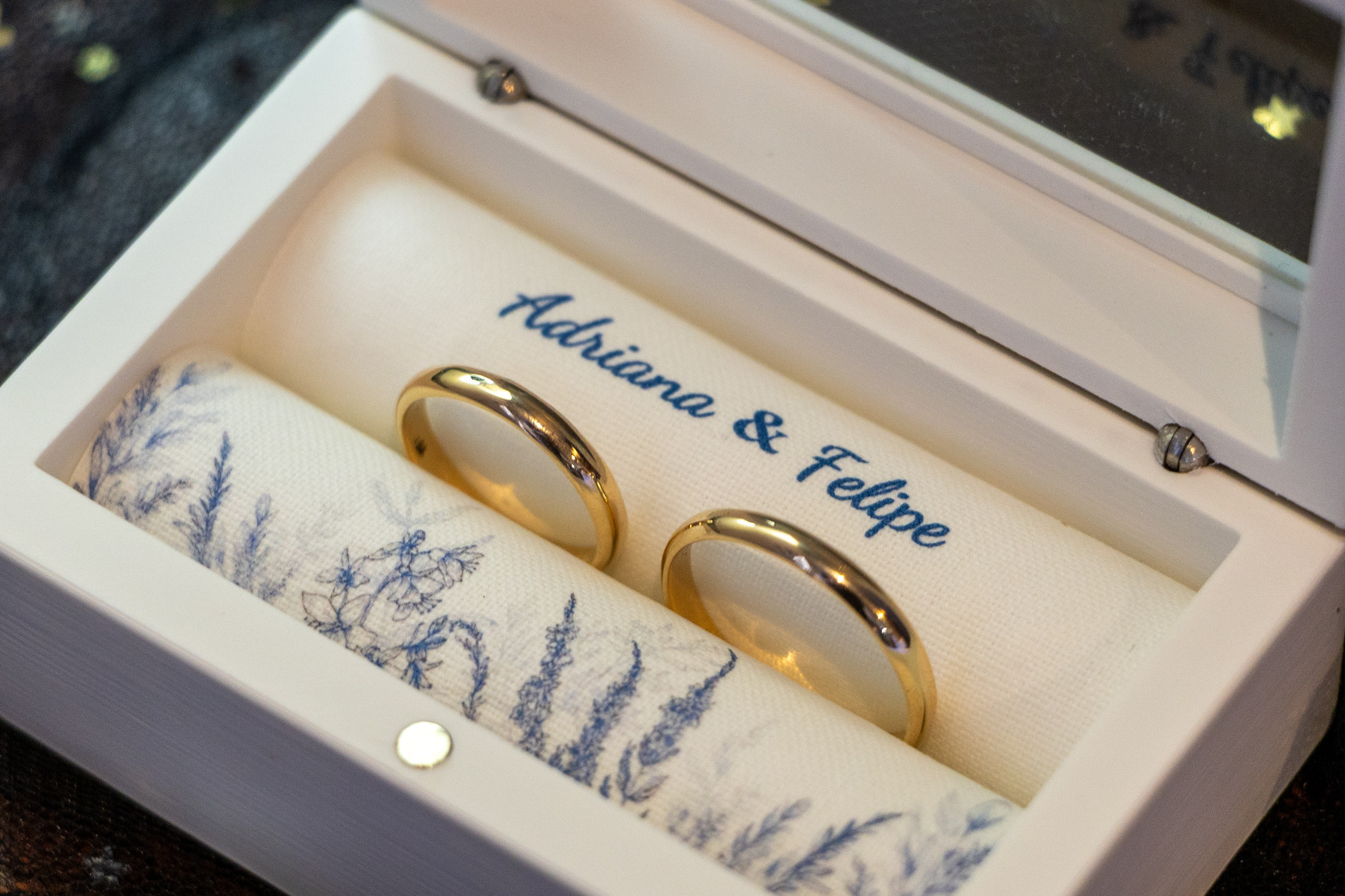 Adriana y Felipe. Dinka & Emilio - El arte de preservar lo que no se repite