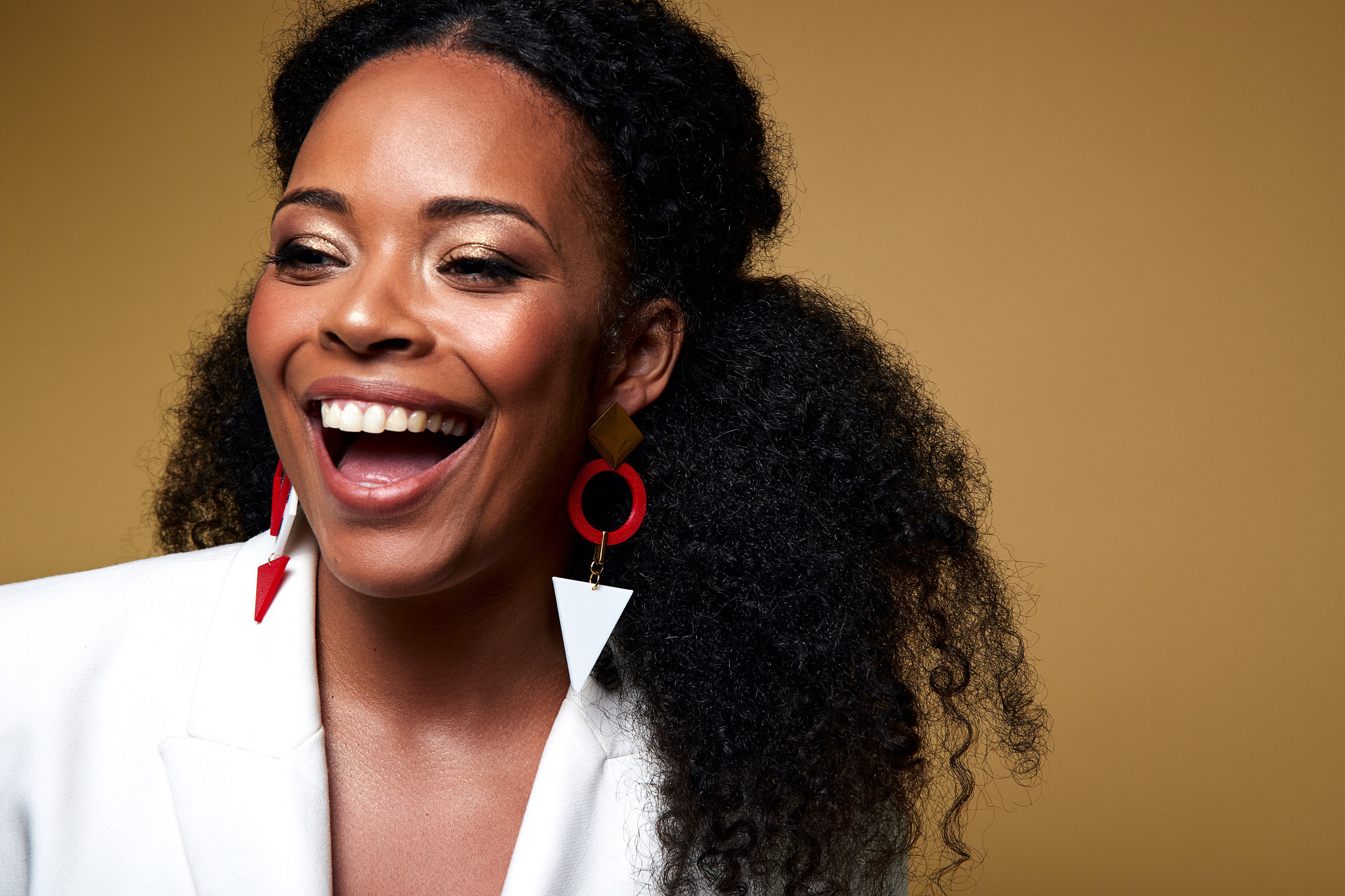 Luxury Fashion & Beauty Photography | Beyond Creative. Beyond Creative 20 | Cinematic Video & Photography Production Lisbon & Algarve