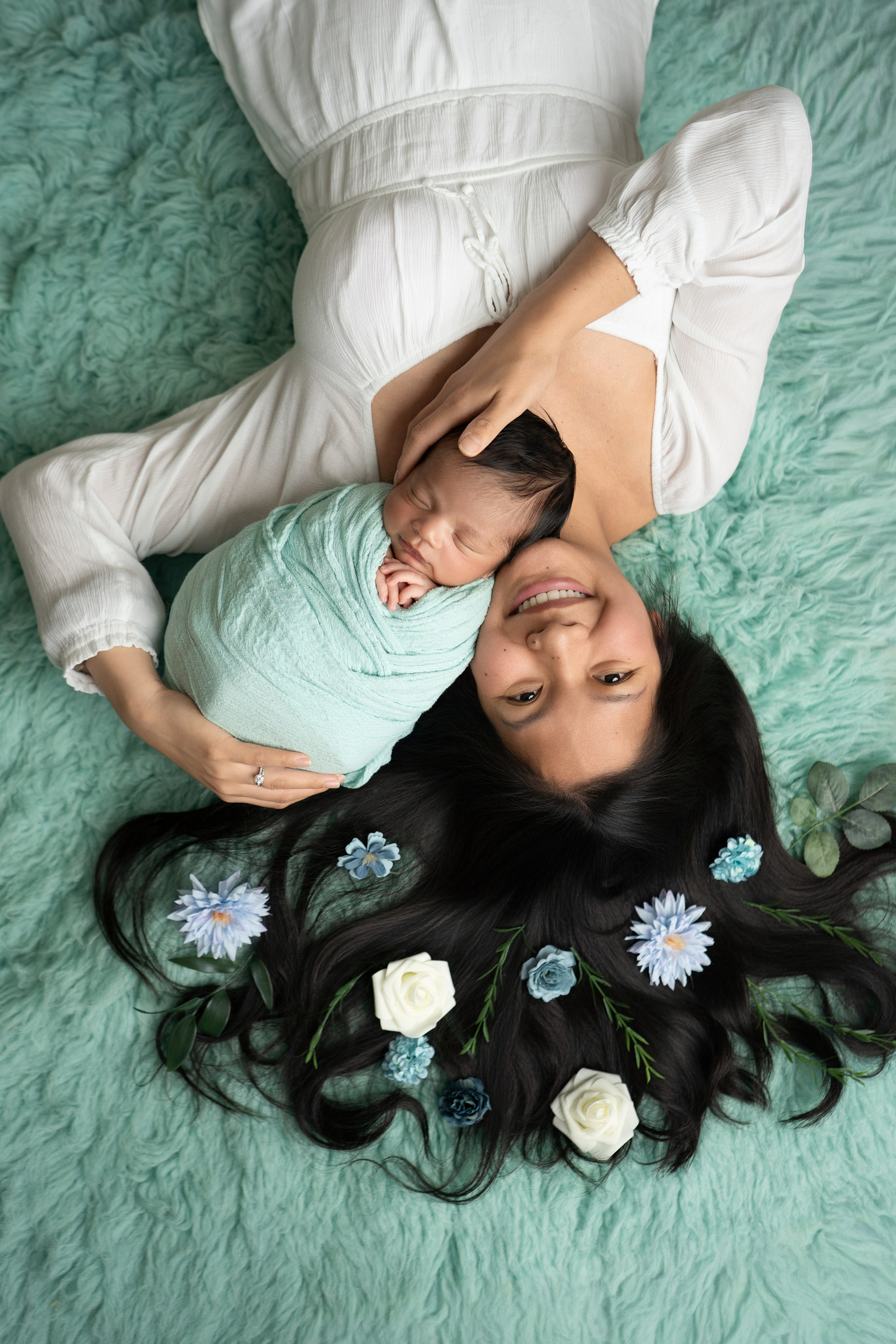 Newborn+Family. Maternity, family and newborn photography in San Francisco Bay Area