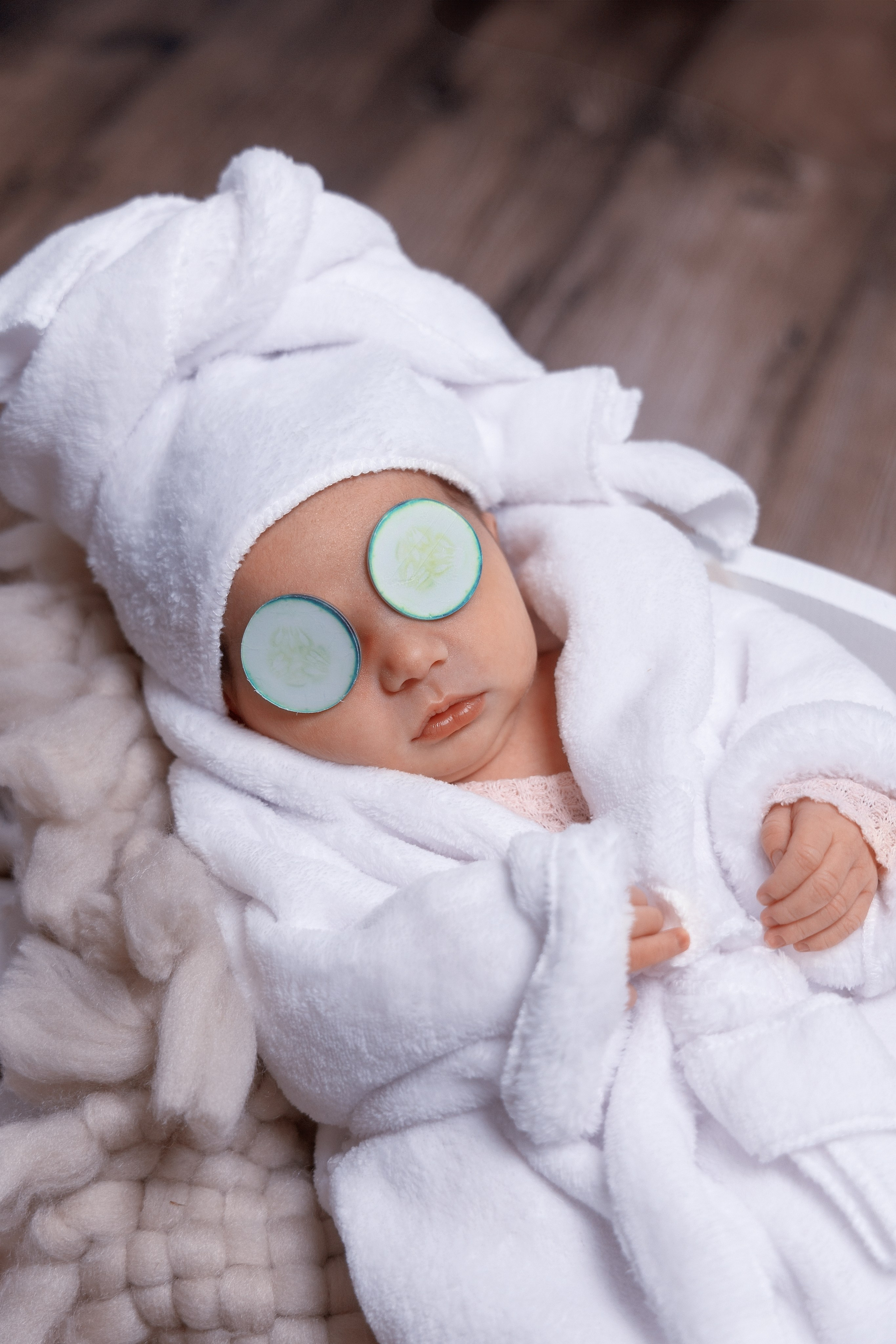 Newborn. Professional photographer in NYC Kristina Bagdasaryan