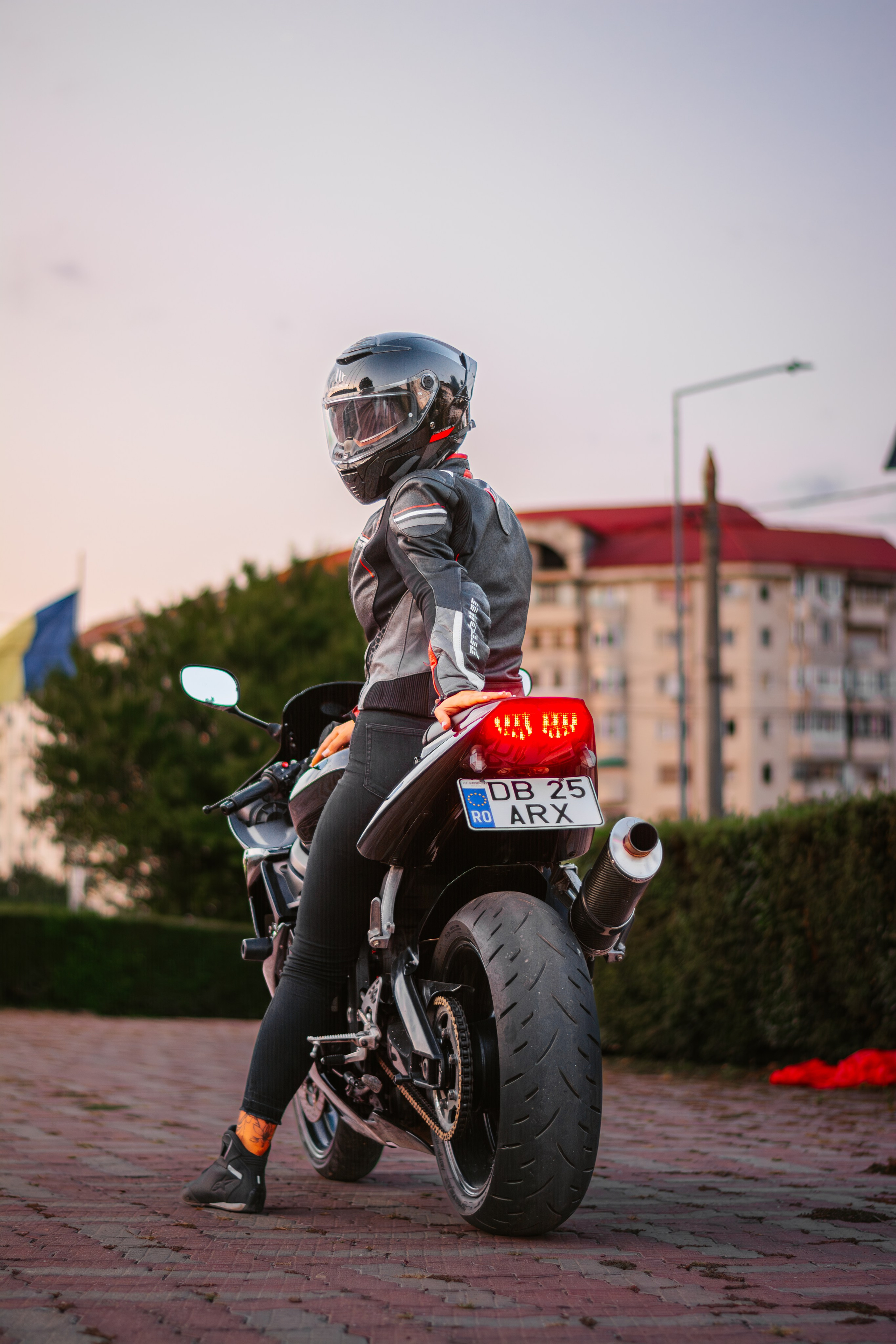 Yamaha R6. Johnnyshoots
