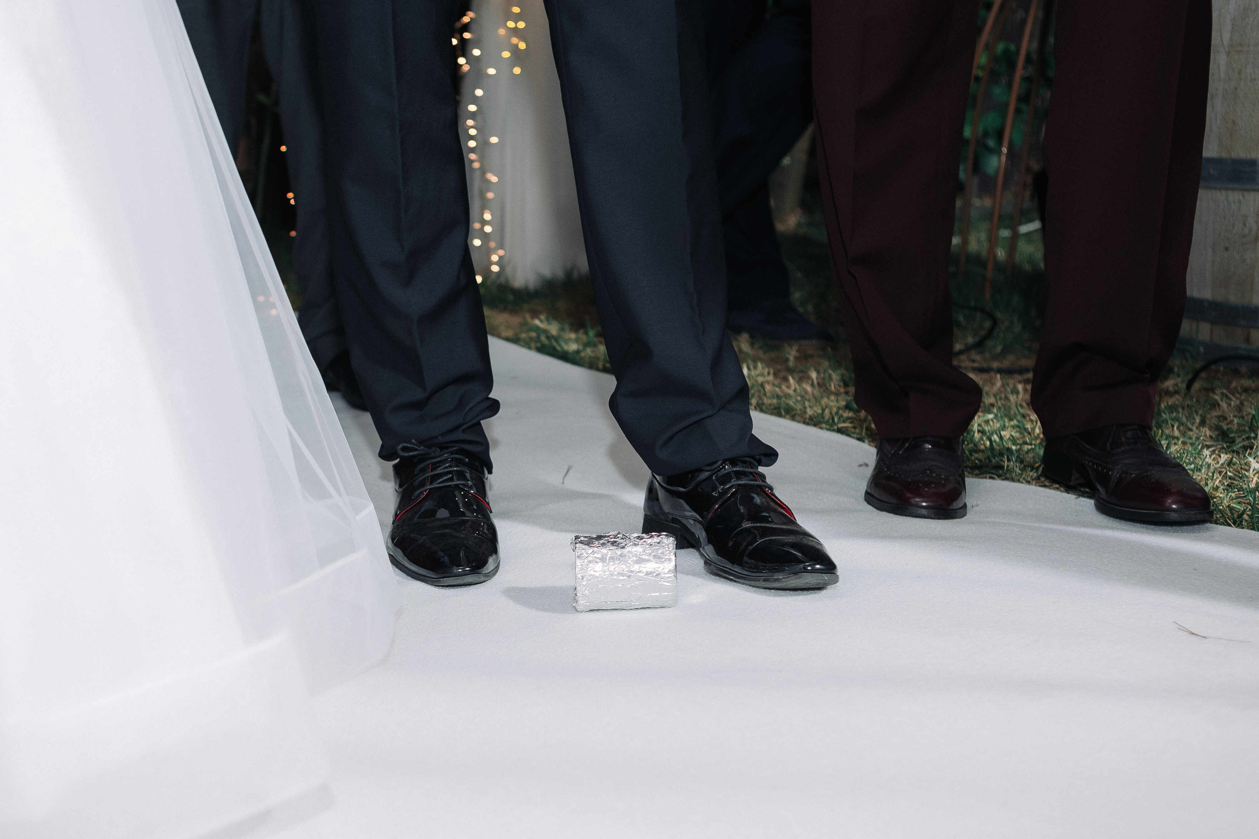 WEDDING OUT OF CITY. PHOTOGRAPHER IN ISRAEL