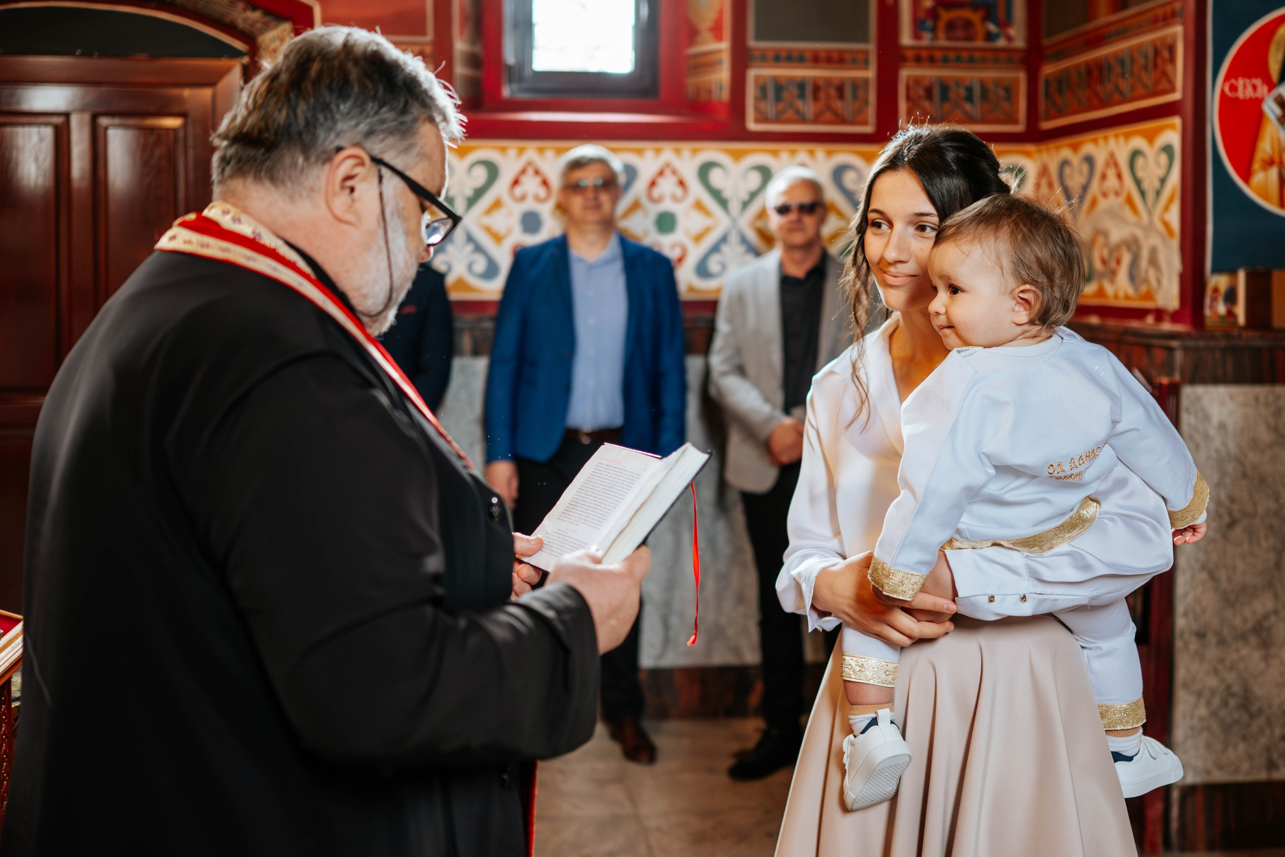 Uroš - krštenje. Dečiji i porodični fotograf
