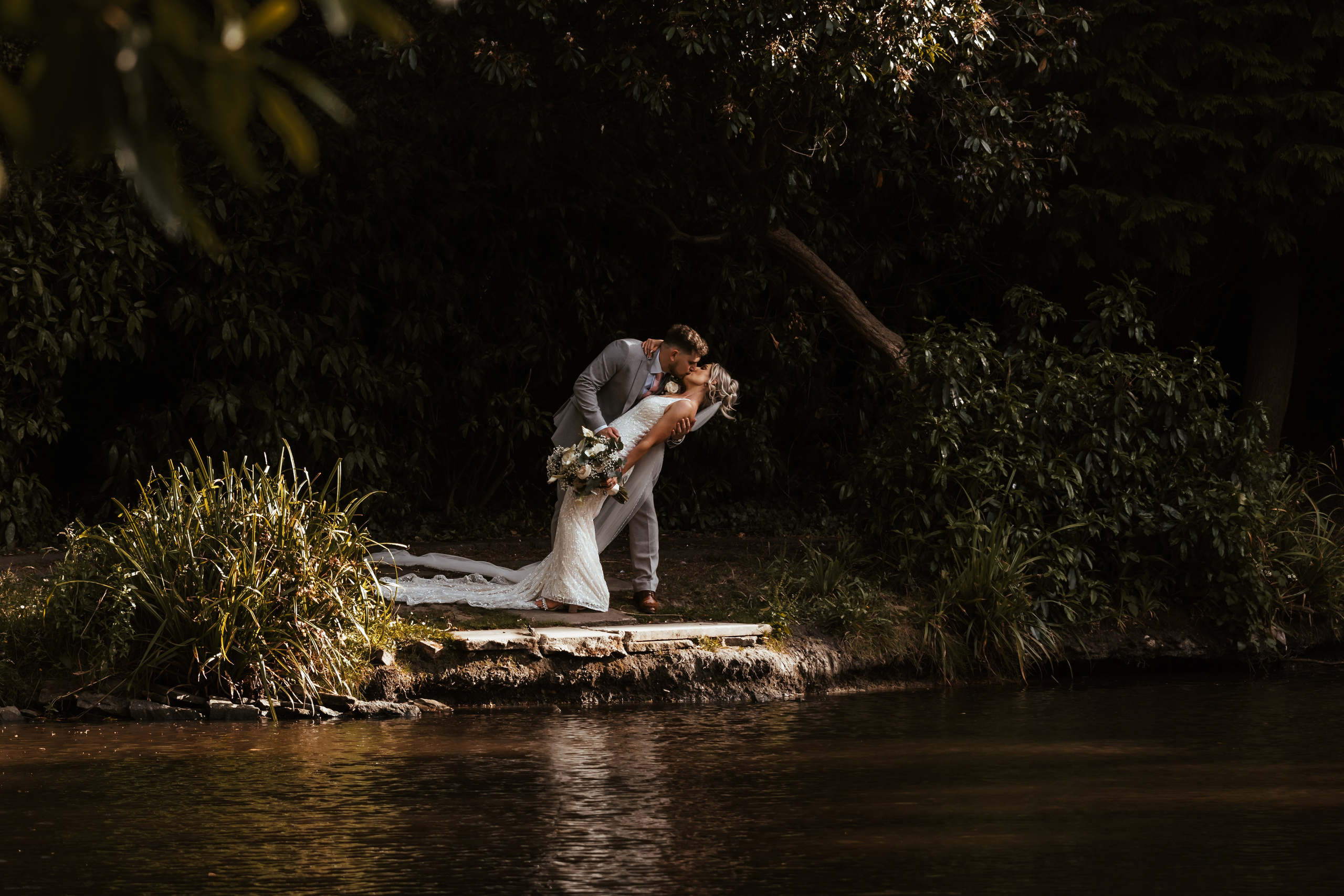 Amy & Harry’s Kenwood Hall Wedding | Sheffield Wedding Photographer. Yorkshire Wedding Photographer — Rapley Photography