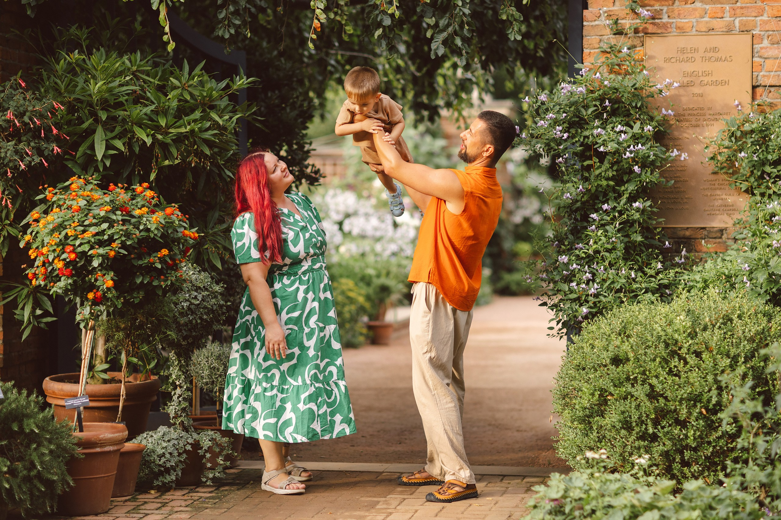 07.10.26 Family Photoshoot. Wedding family event photographer in Chicago Nick Yushevich