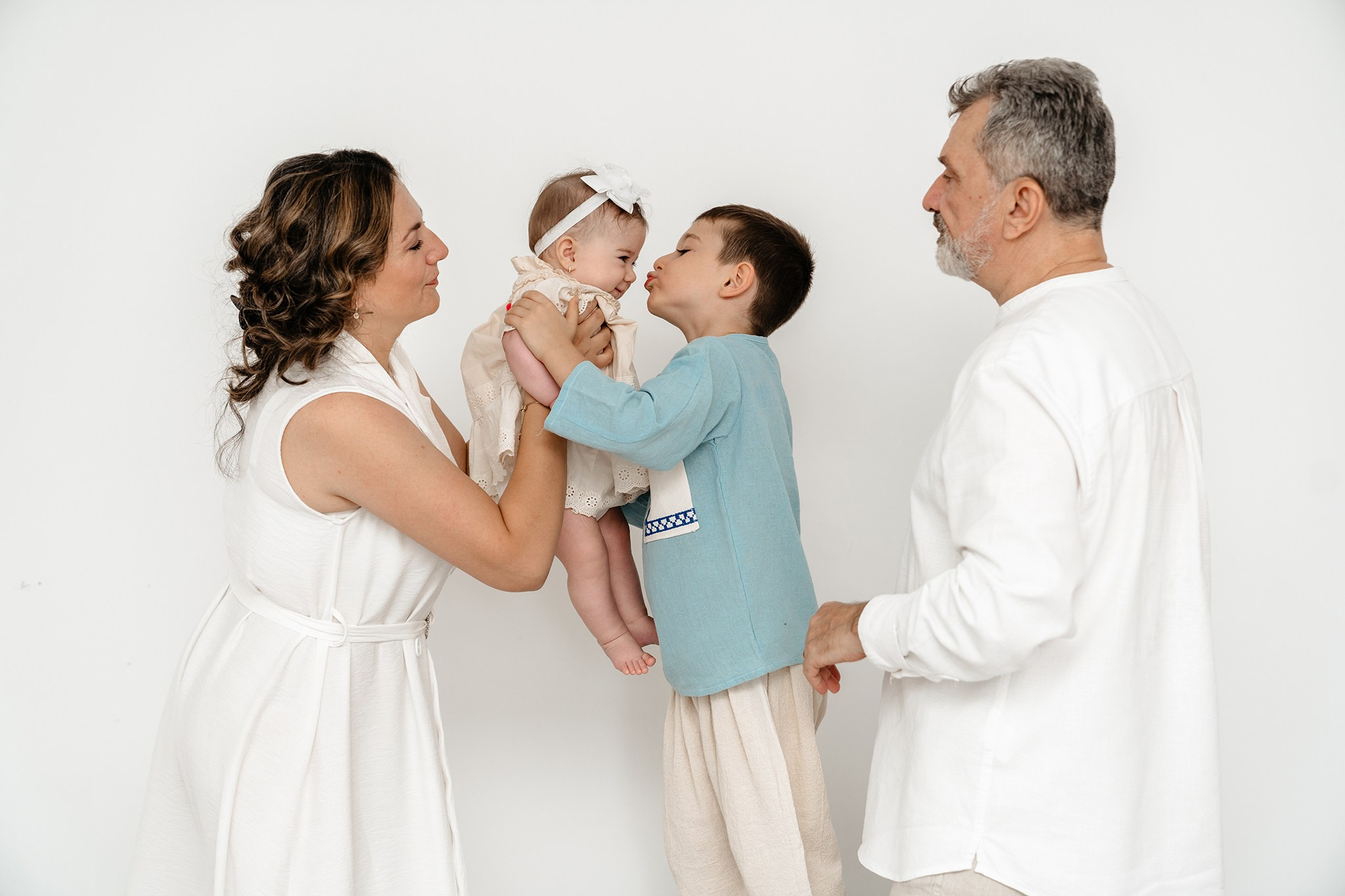 Amina. Fotograf evenimente. Fotograf nunta. Fotograf Botez. Mihaela Savu