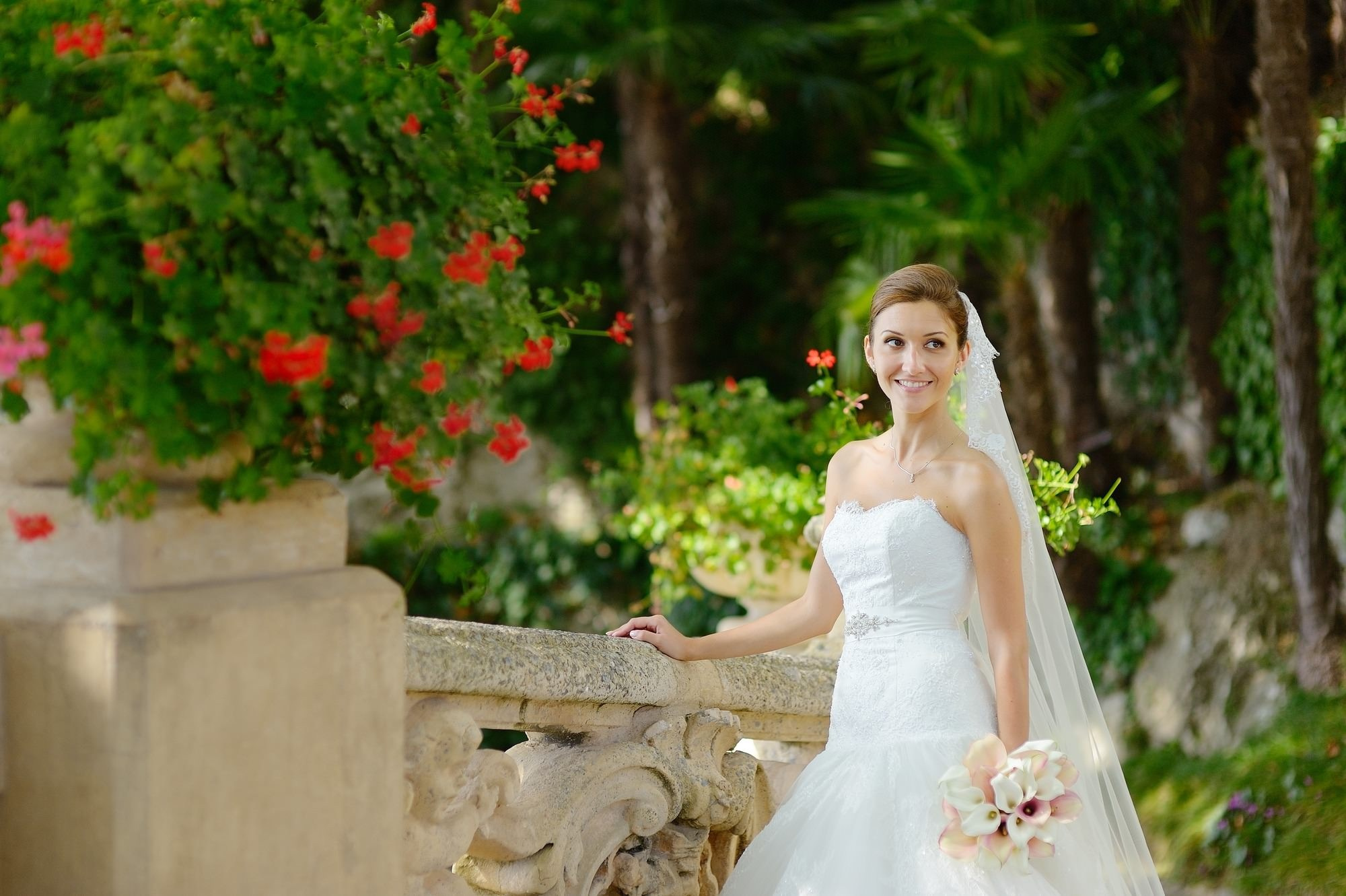 Destination Wedding on Lake Como — Civil Ceremony in Bellagio & Villa Balbianello. Bella Vita Weddings — Wedding Photography in Dubai & Destination