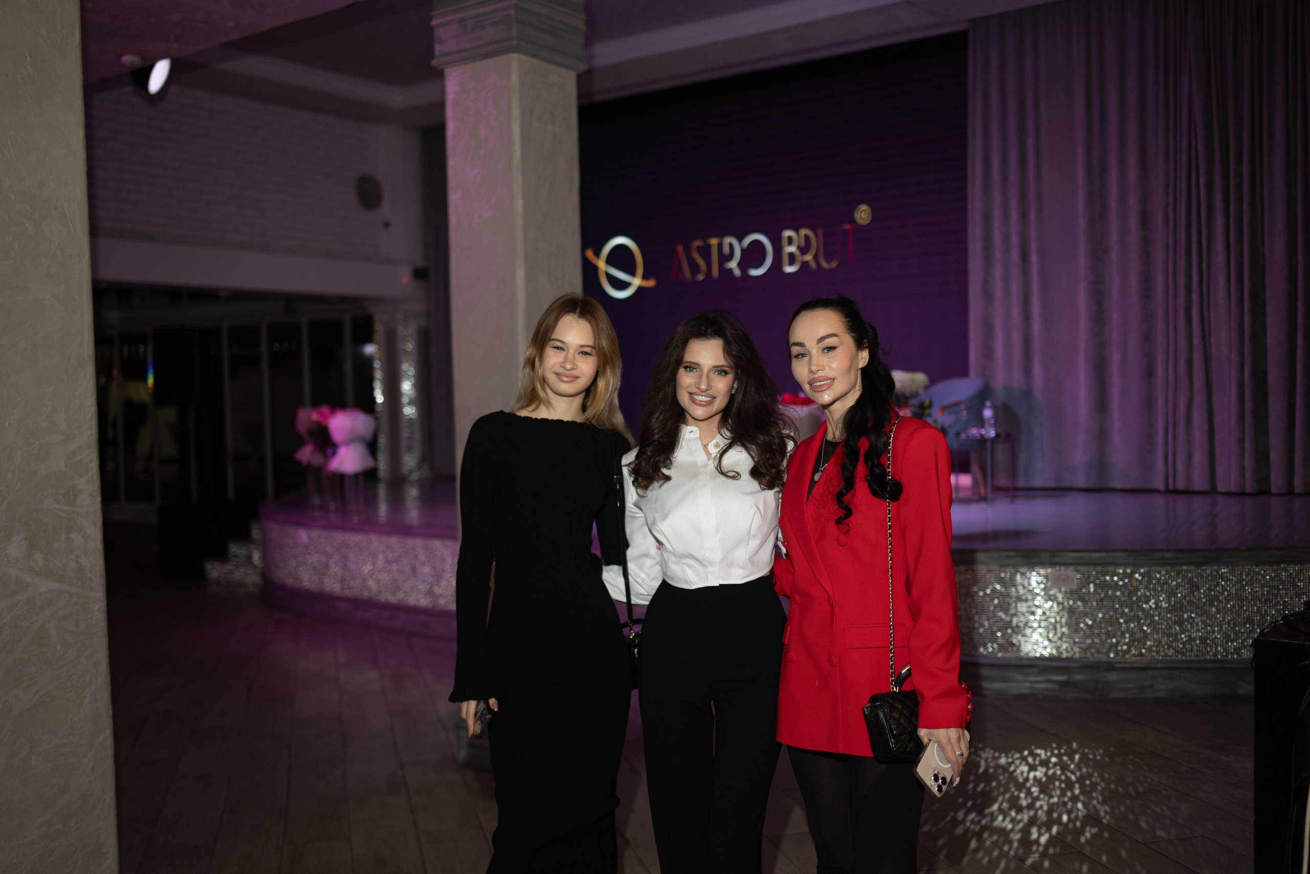 AstroBrut Conference. Wedding and family photographer