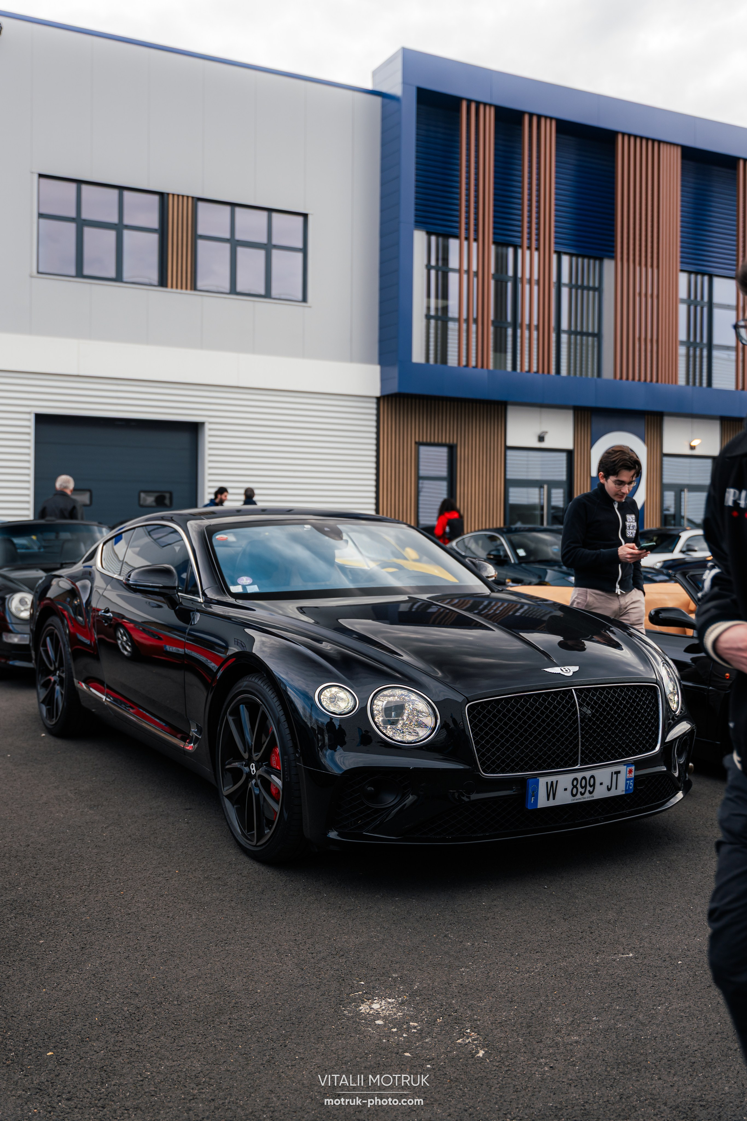 Cars and Coffee 9 mars — BEMA. Photographe de voitures à Paris — Vitalii Motruk