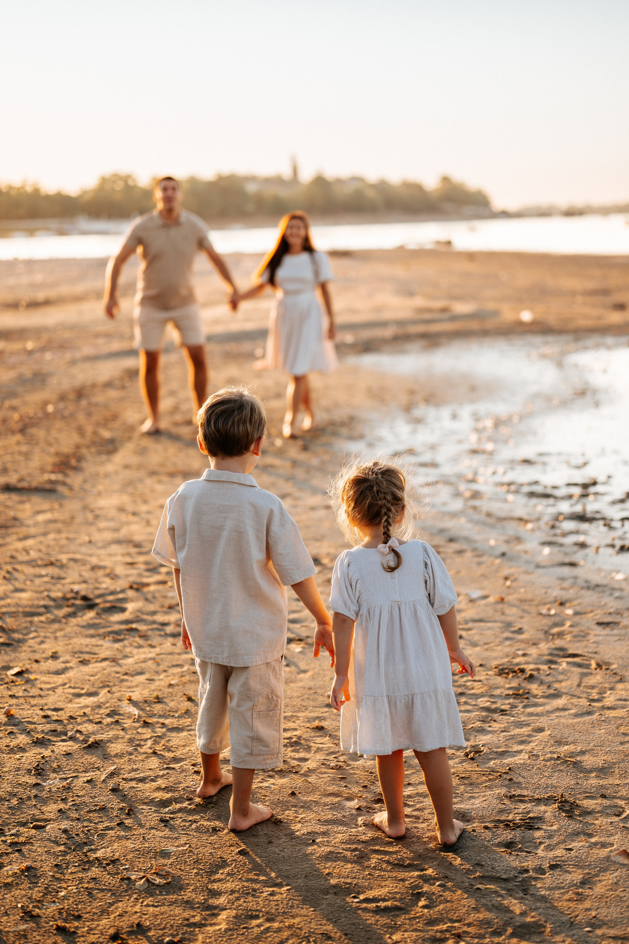 Anja, Nikola, Adam i Hana - porodično fotografisanje. Dečiji i porodični fotograf