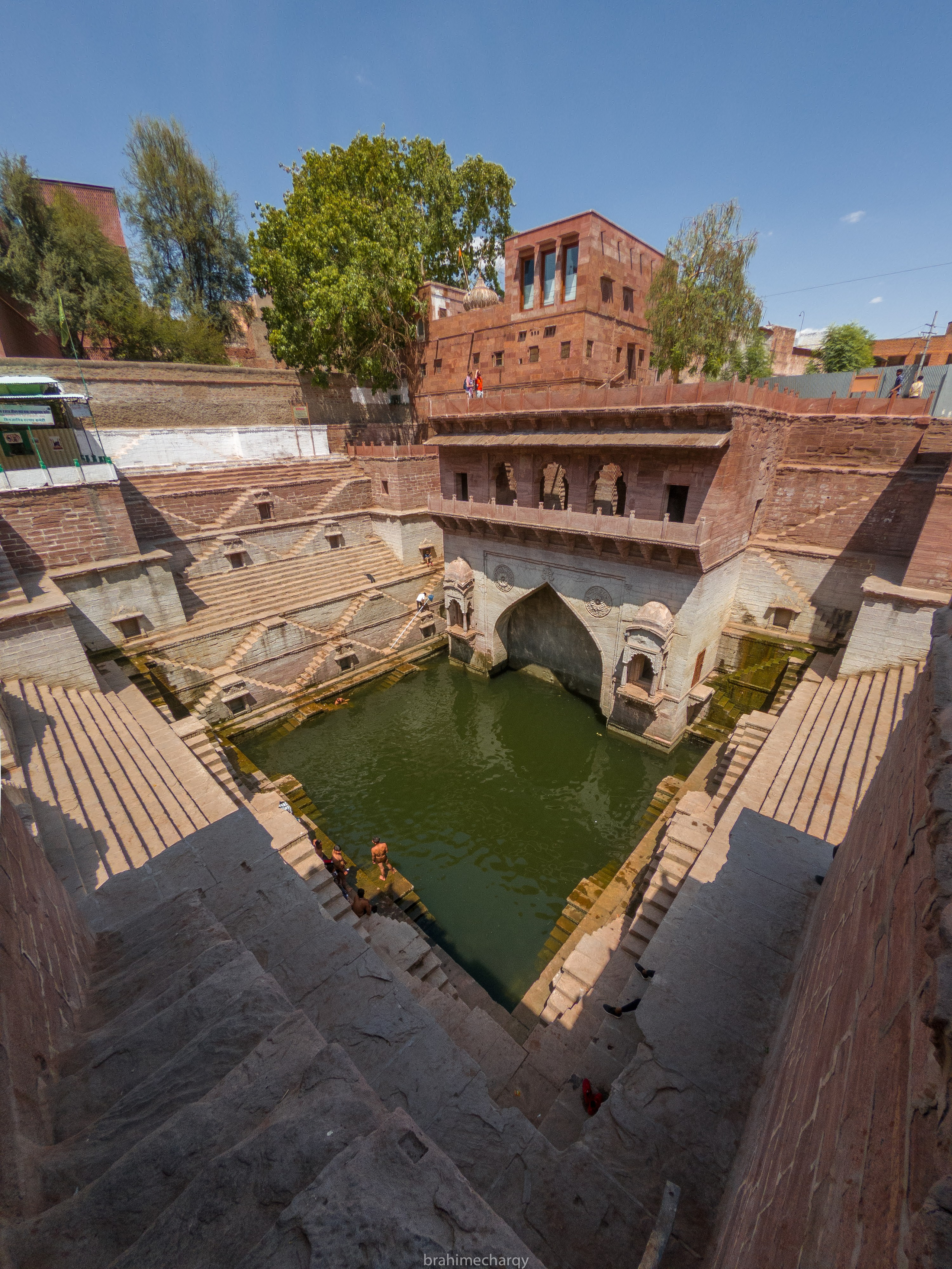 Фото. Брахим — фотограф