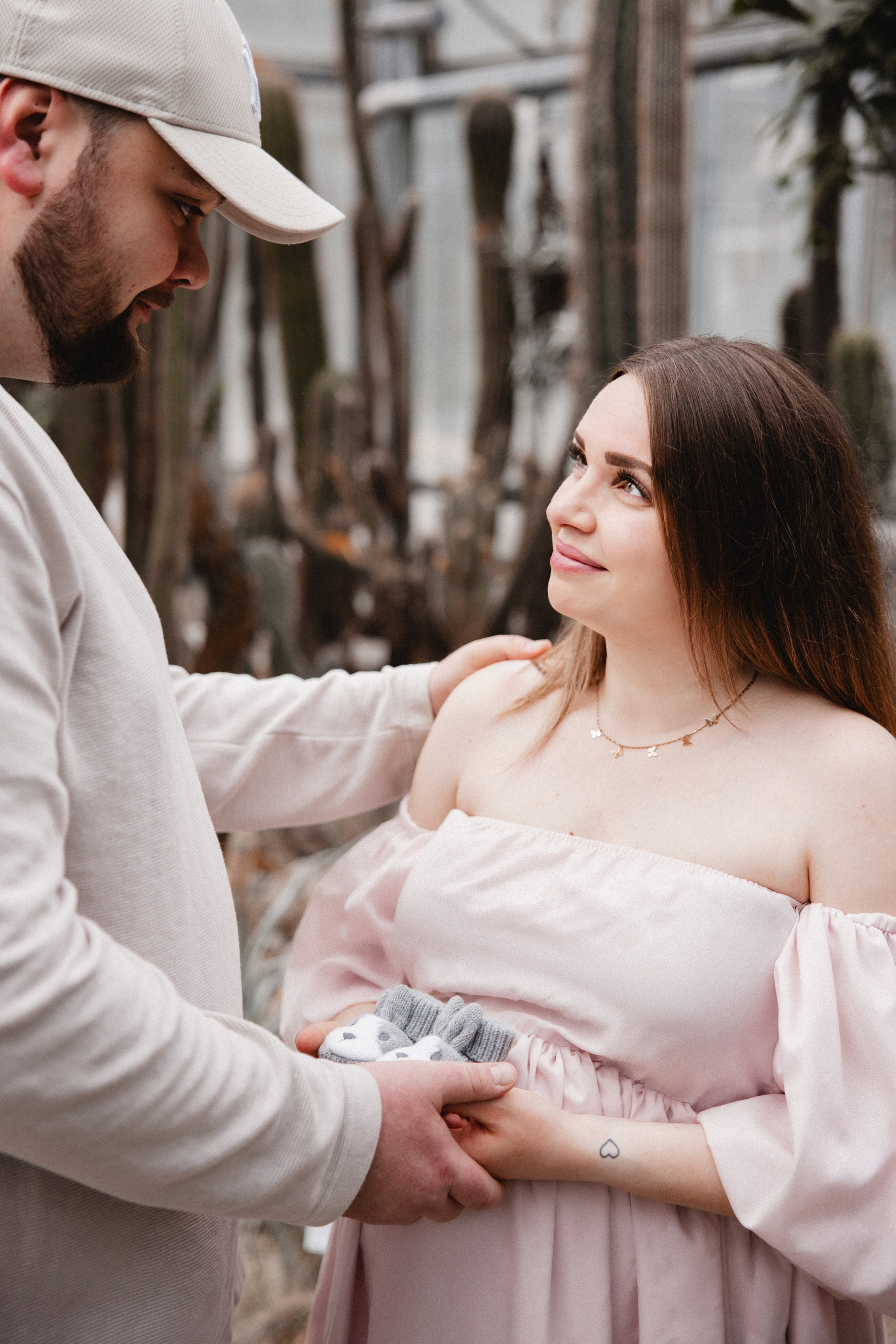 Babybauch Shooting im Fotostudio | Schwangerschaftsfotos in Bochum. Hochzeitsfotografin Bochum | Halyna Reiche Fotografie NRW
