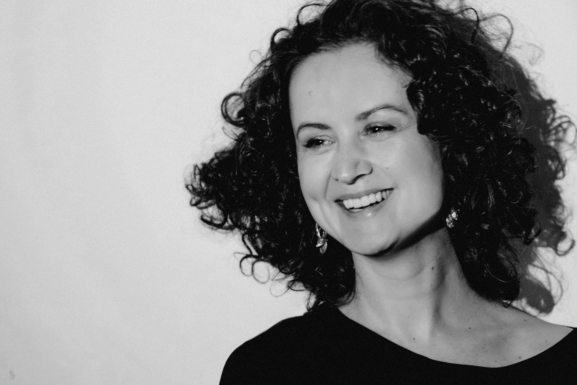 Photoshoot in Budva. Portrait of Elena. Photographer, photo artist Alena Novgorodtseva