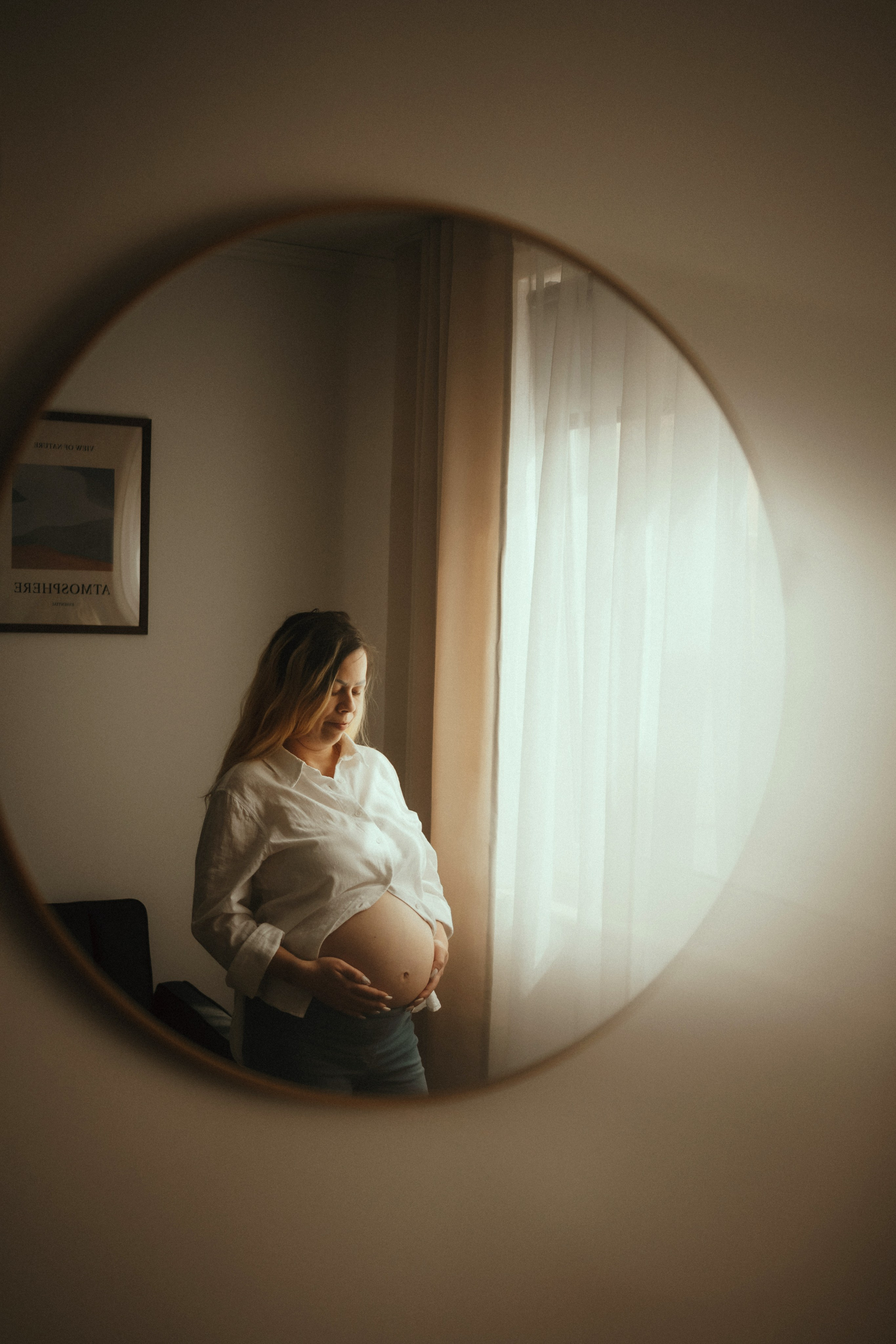 Ședințe foto pentru gravide. Fotograf de familie în Oradea Katsiaryna Ciortan