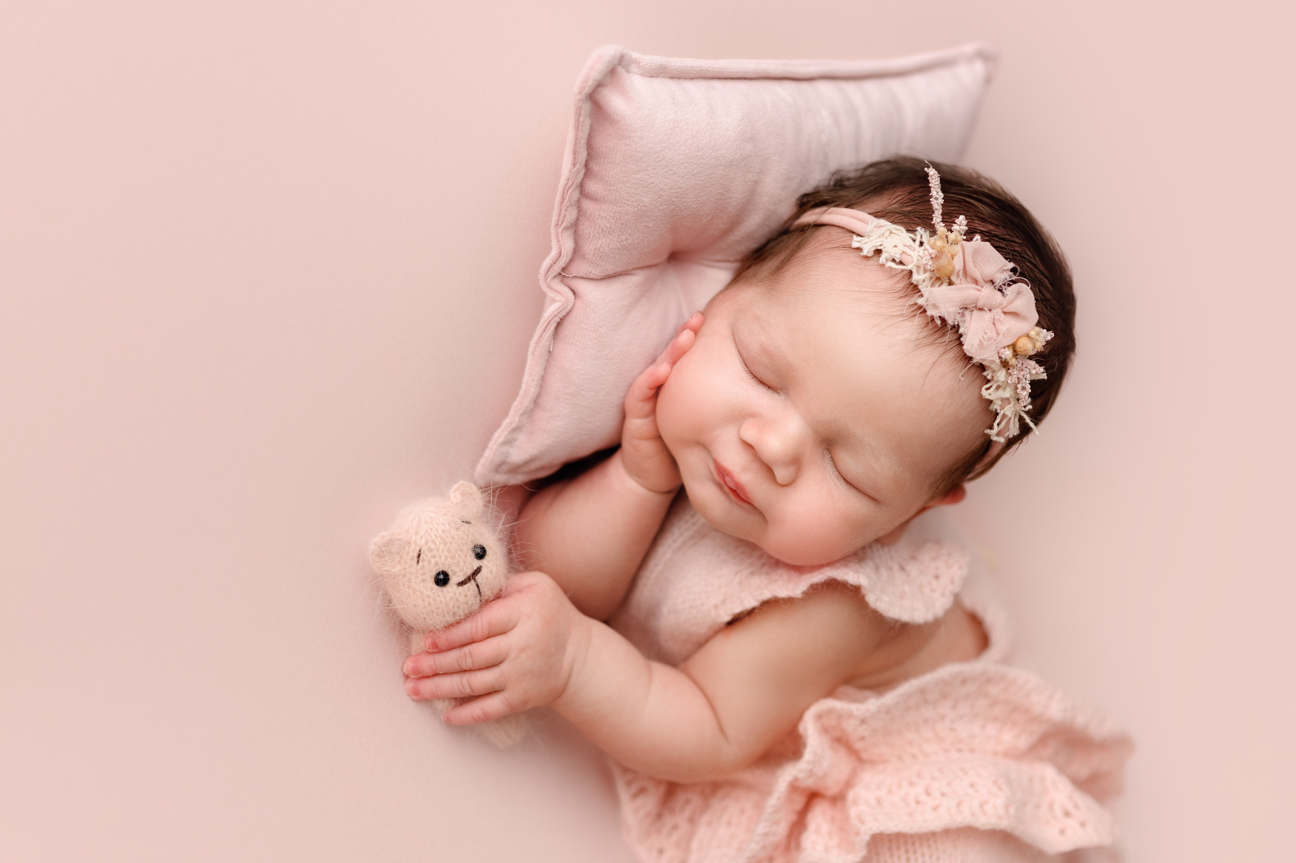 Jaundzimušie. Fotogrāfs / Daugavpils / Studija Natalie / Nataļja Jevmenova
