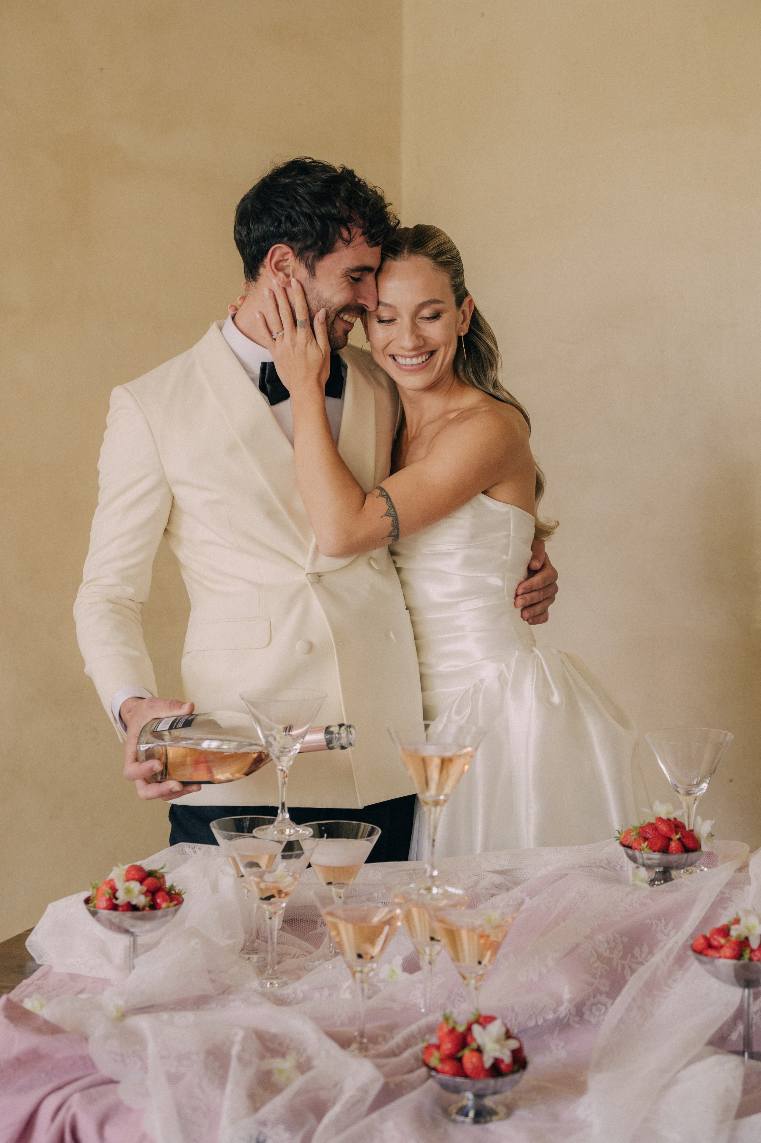 Paula and Tony. Wedding and commercial photographer