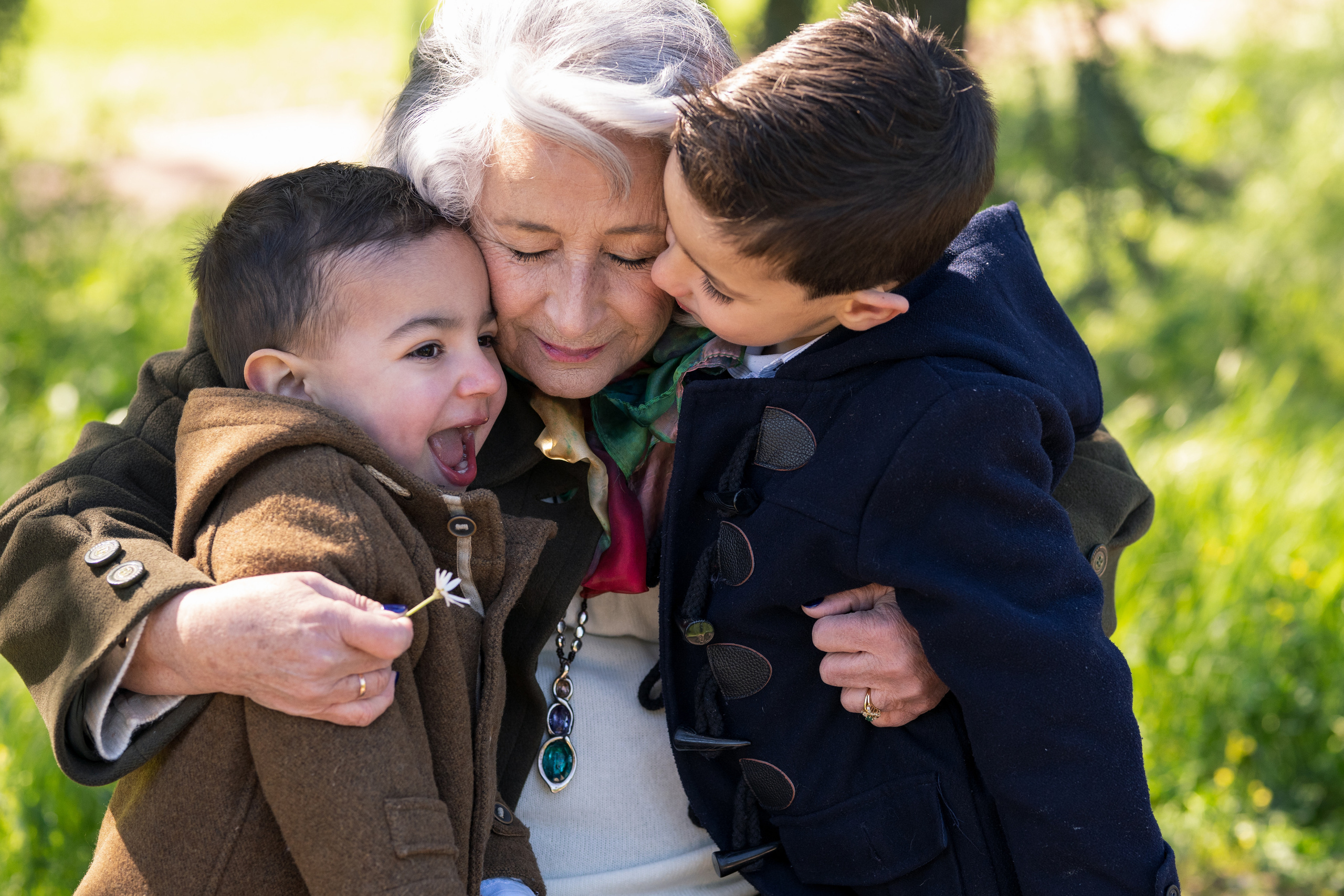 Family Photoshoot Spain. Photographer in Madrid, Spain. Alyona Belyaninova