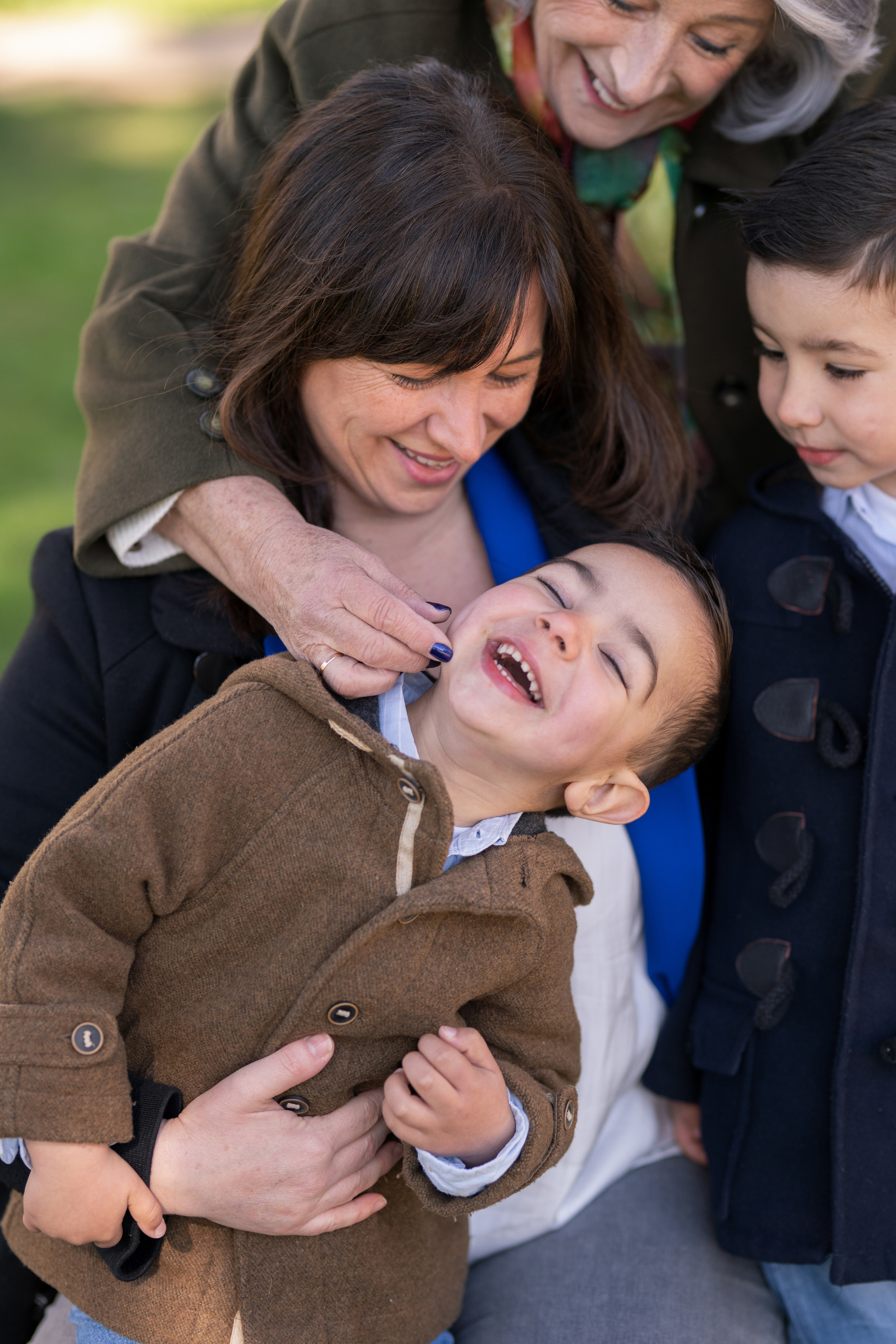 Family Photoshoot Spain. Photographer in Madrid, Spain. Alyona Belyaninova