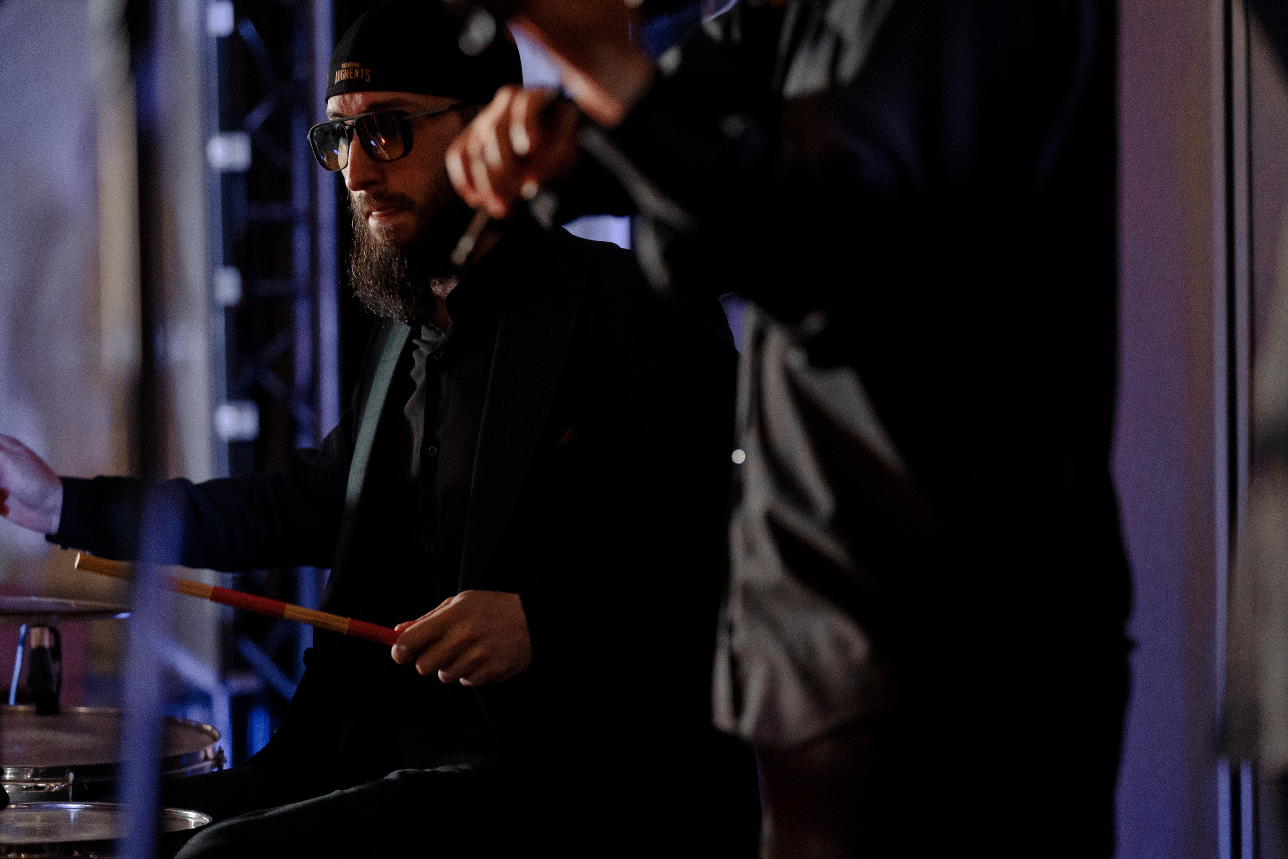 Concert Music of Ulan Asamudinov. Азимжан Нуритдинходжаев — свадебный фотограф