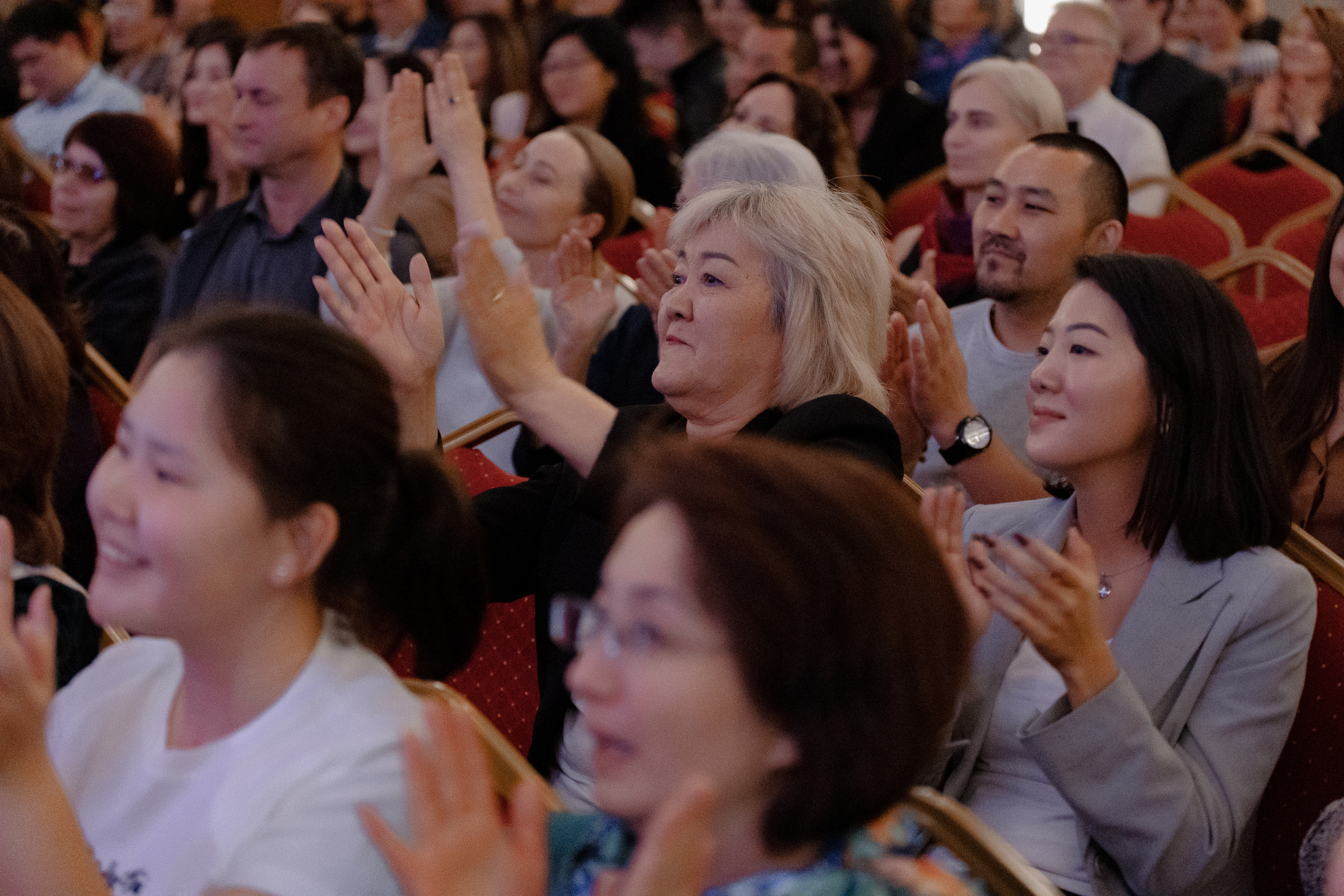 Concert Music of Ulan Asamudinov. Азимжан Нуритдинходжаев — свадебный фотограф
