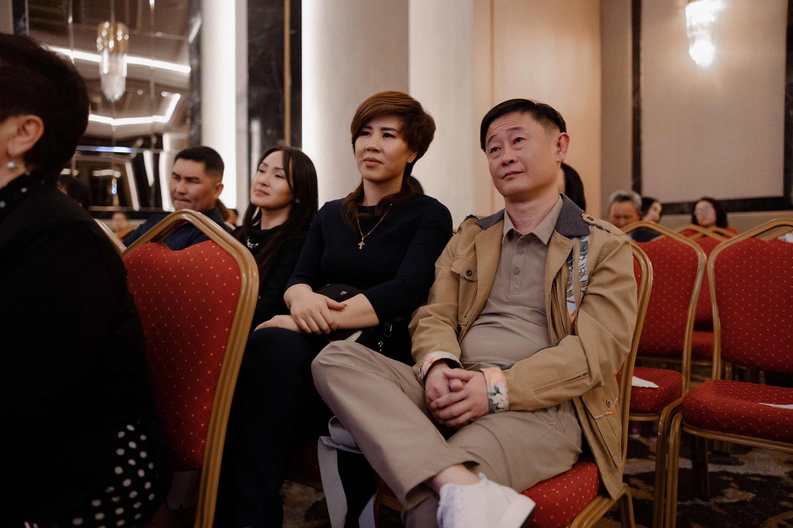 Concert Music of Ulan Asamudinov. Азимжан Нуритдинходжаев — свадебный фотограф