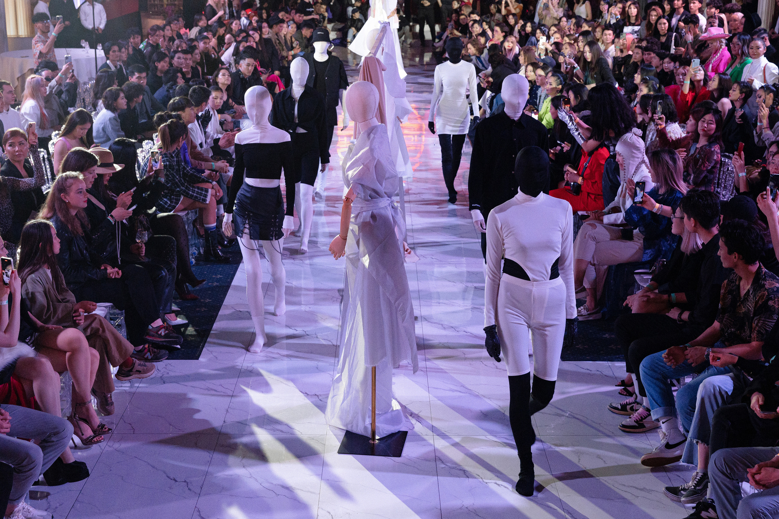 ATTENTION | Fashion Killa 2023. Азимжан Нуритдинходжаев — свадебный фотограф