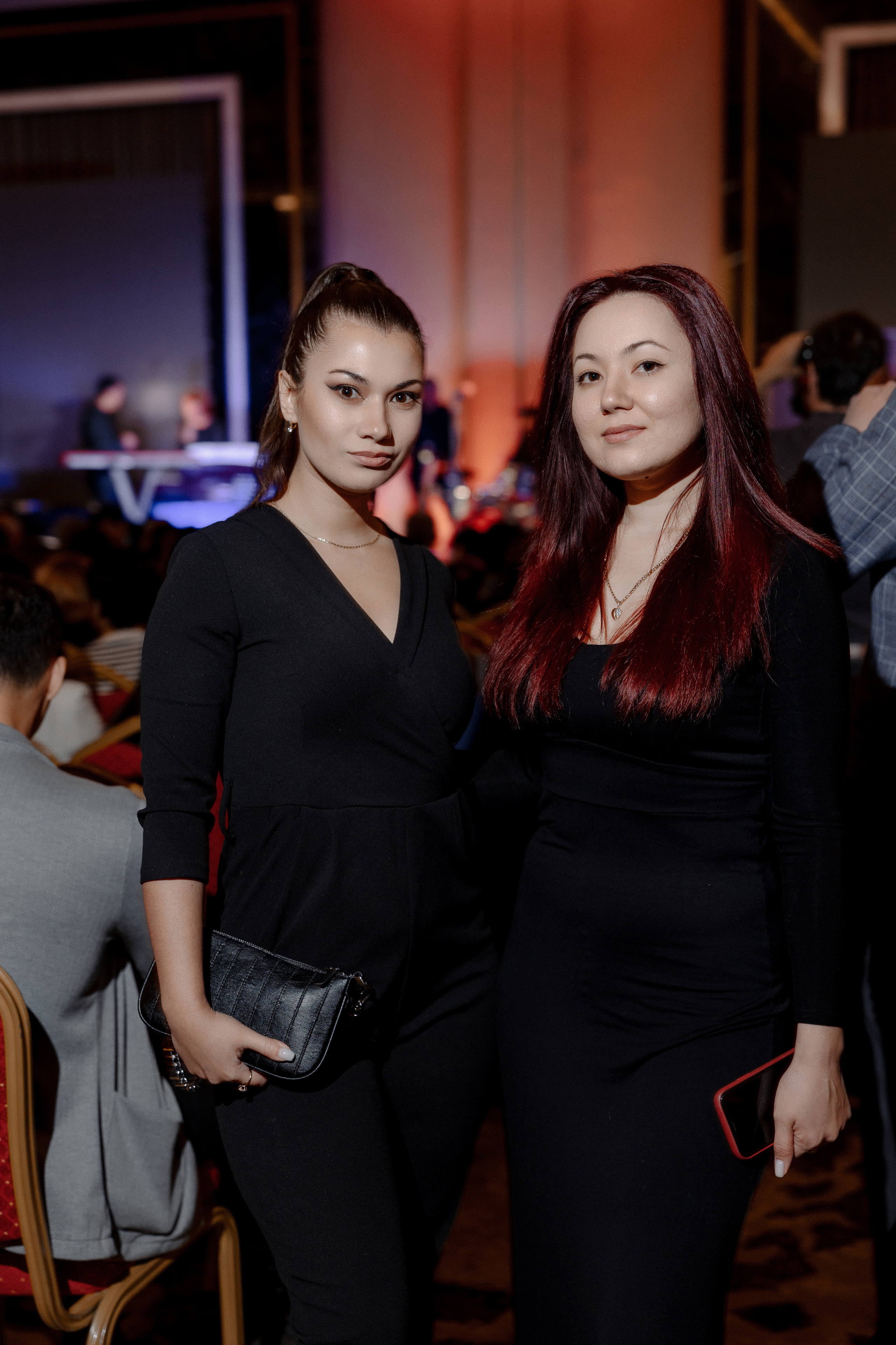 Concert Music of Ulan Asamudinov. Азимжан Нуритдинходжаев — свадебный фотограф