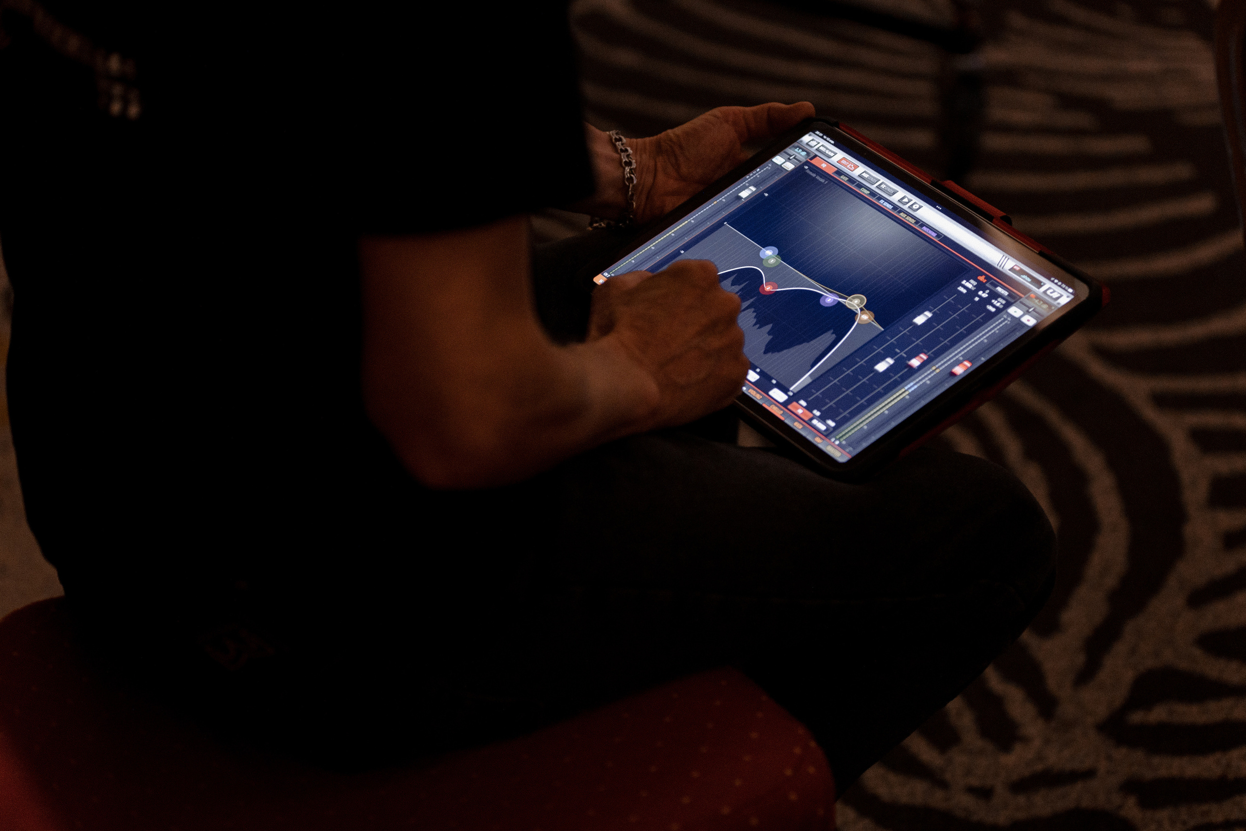 Concert Music of Ulan Asamudinov. Азимжан Нуритдинходжаев — свадебный фотограф