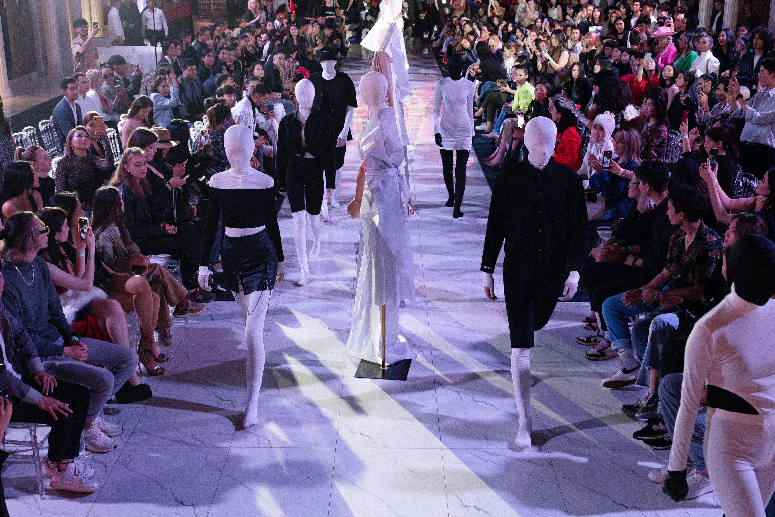 ATTENTION | Fashion Killa 2023. Азимжан Нуритдинходжаев — свадебный фотограф