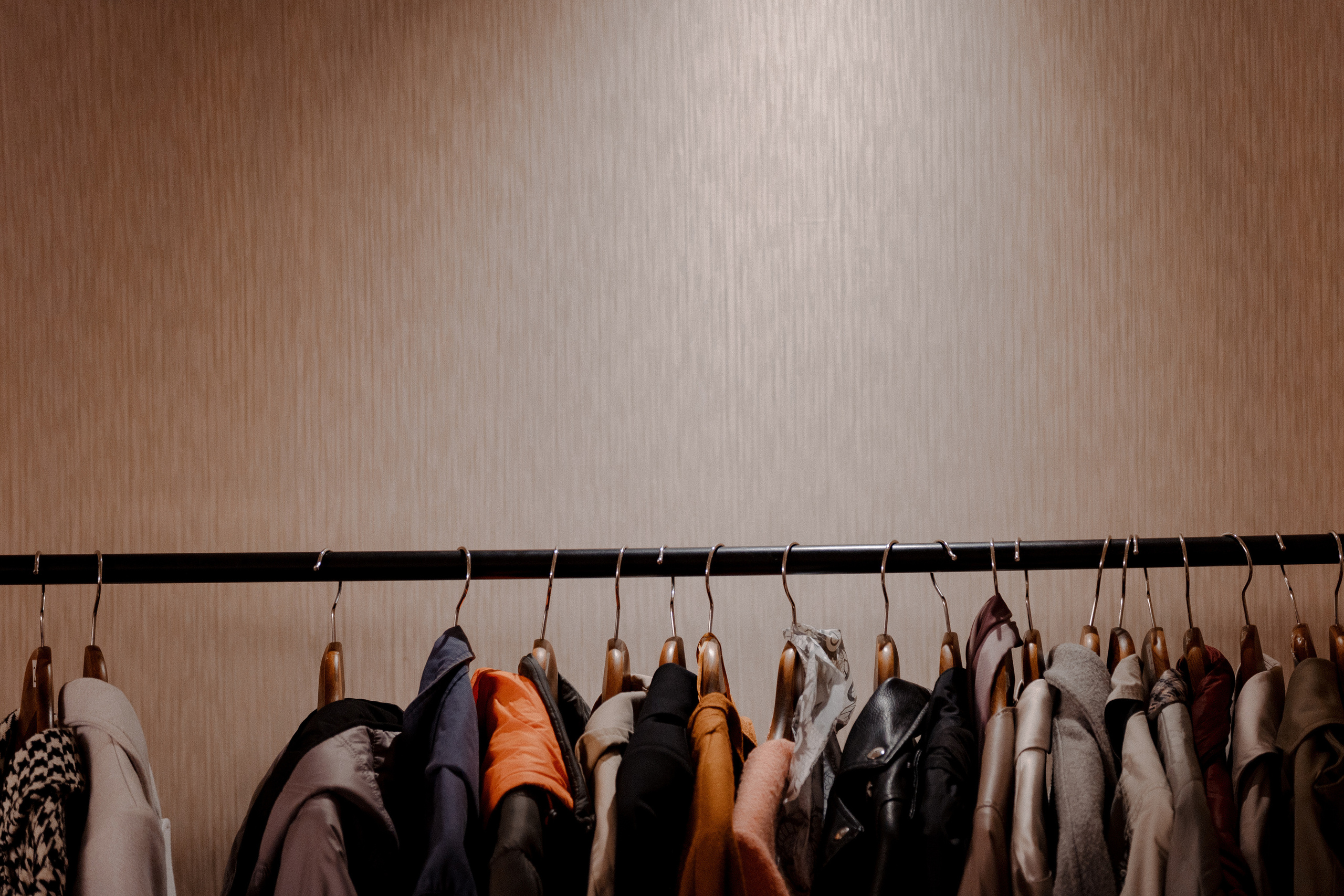 Concert Music of Ulan Asamudinov. Азимжан Нуритдинходжаев — свадебный фотограф