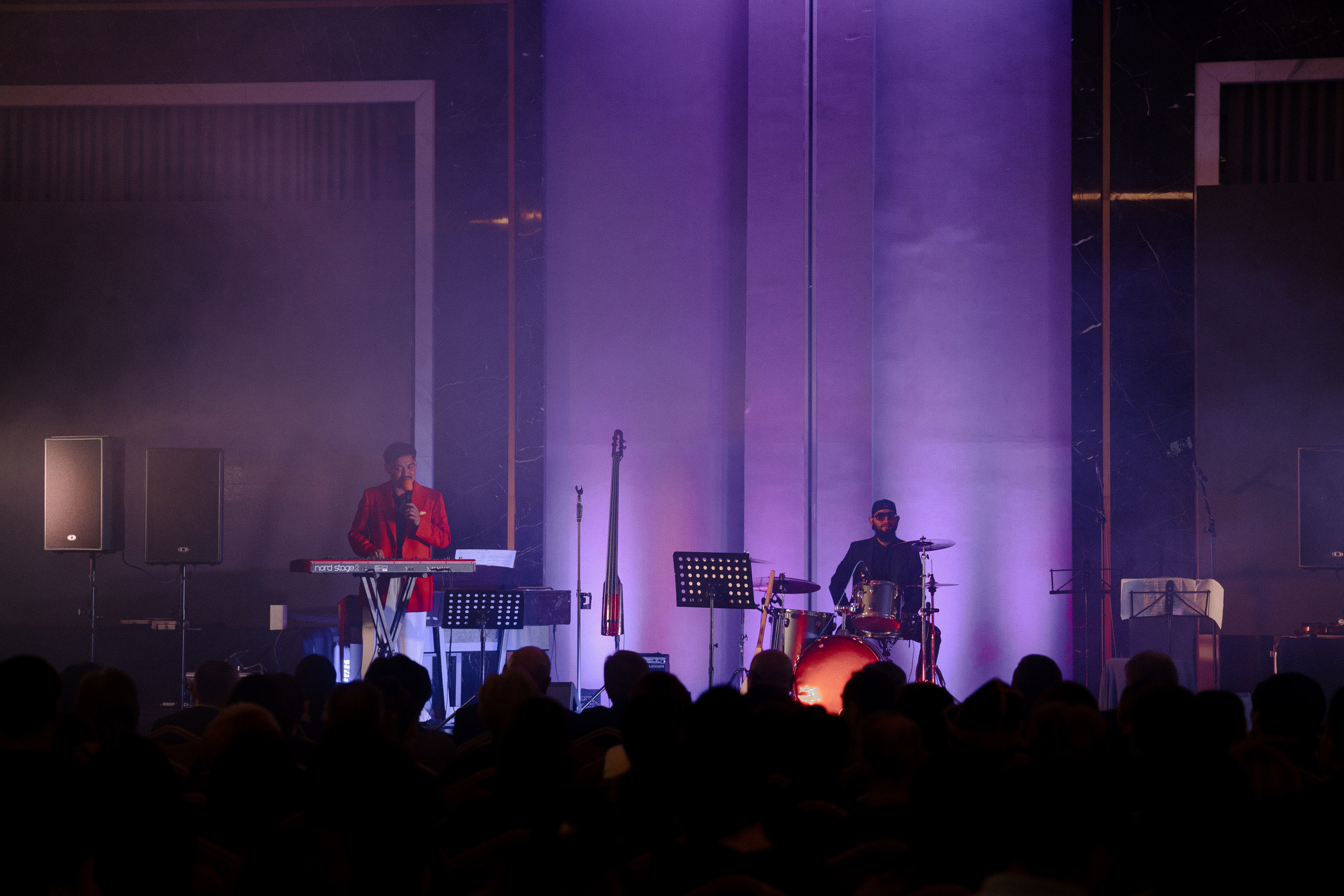 Concert Music of Ulan Asamudinov. Азимжан Нуритдинходжаев — свадебный фотограф