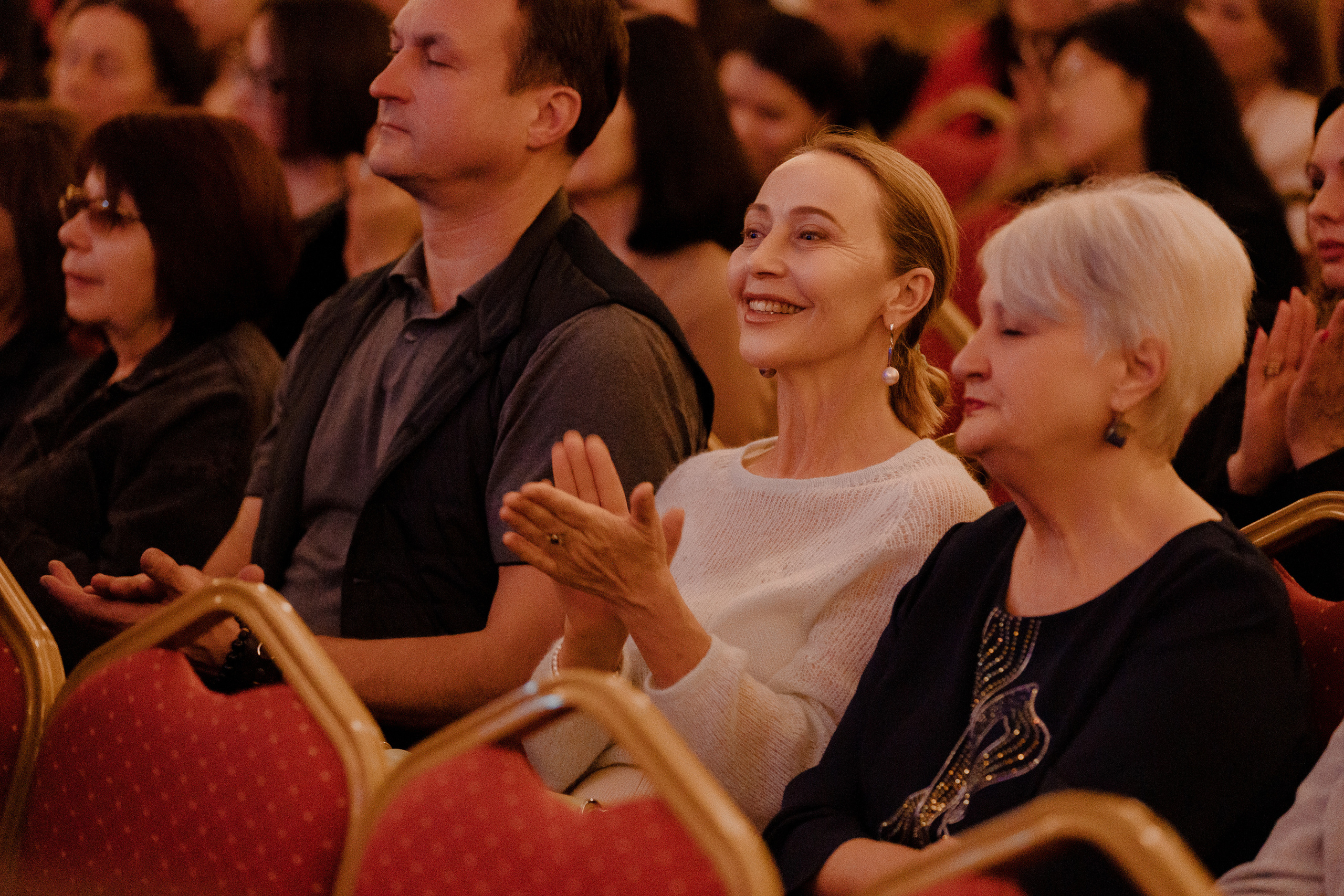 Concert Music of Ulan Asamudinov. Азимжан Нуритдинходжаев — свадебный фотограф