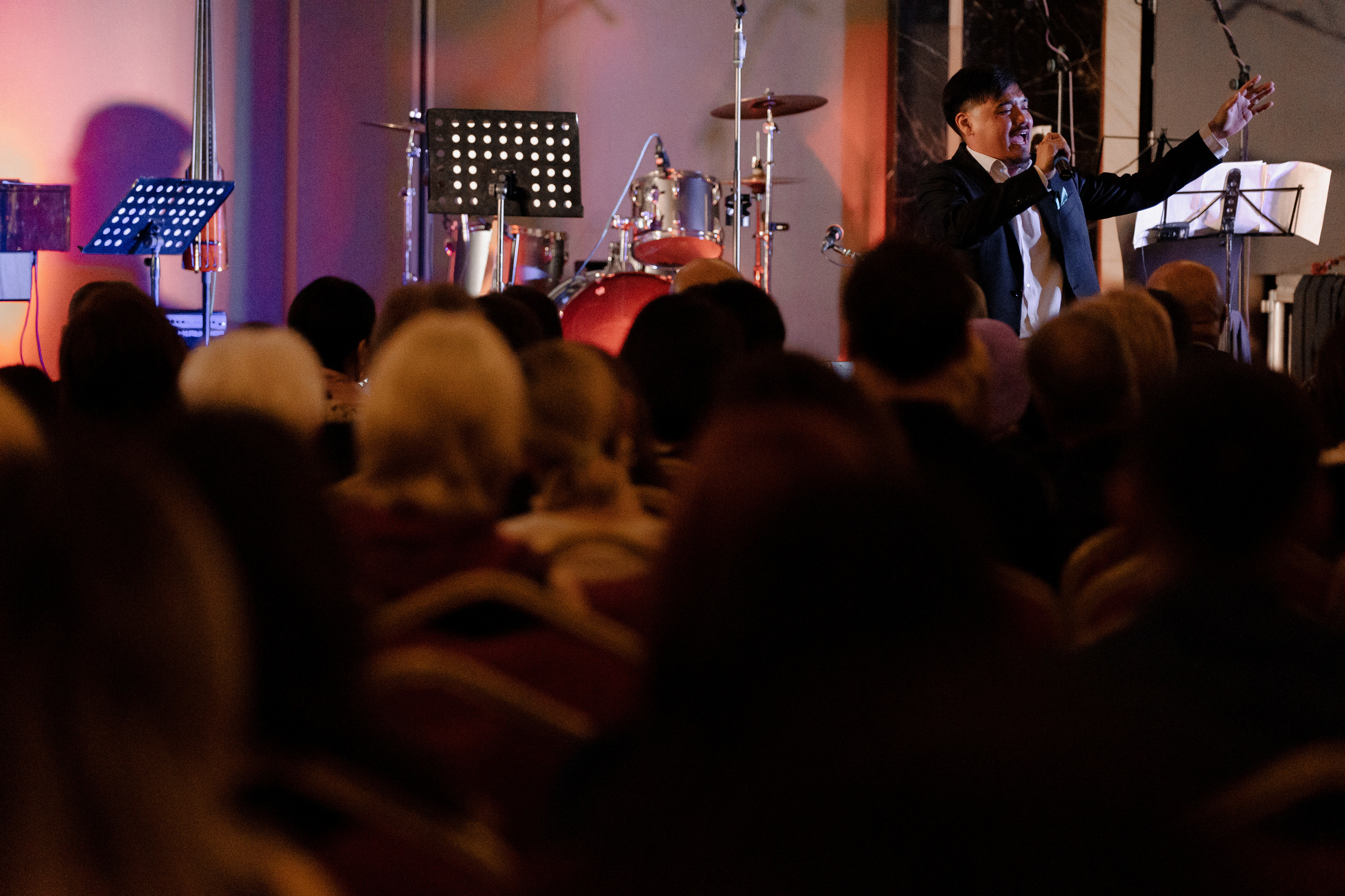 Concert Music of Ulan Asamudinov. Азимжан Нуритдинходжаев — свадебный фотограф