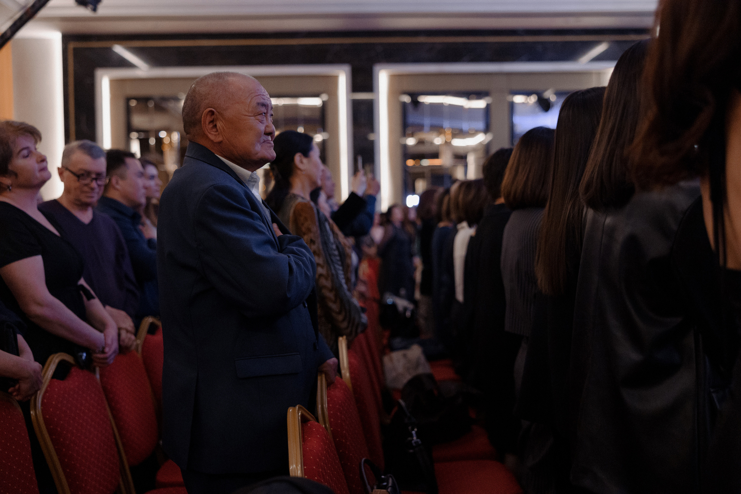 Concert Music of Ulan Asamudinov. Азимжан Нуритдинходжаев — свадебный фотограф