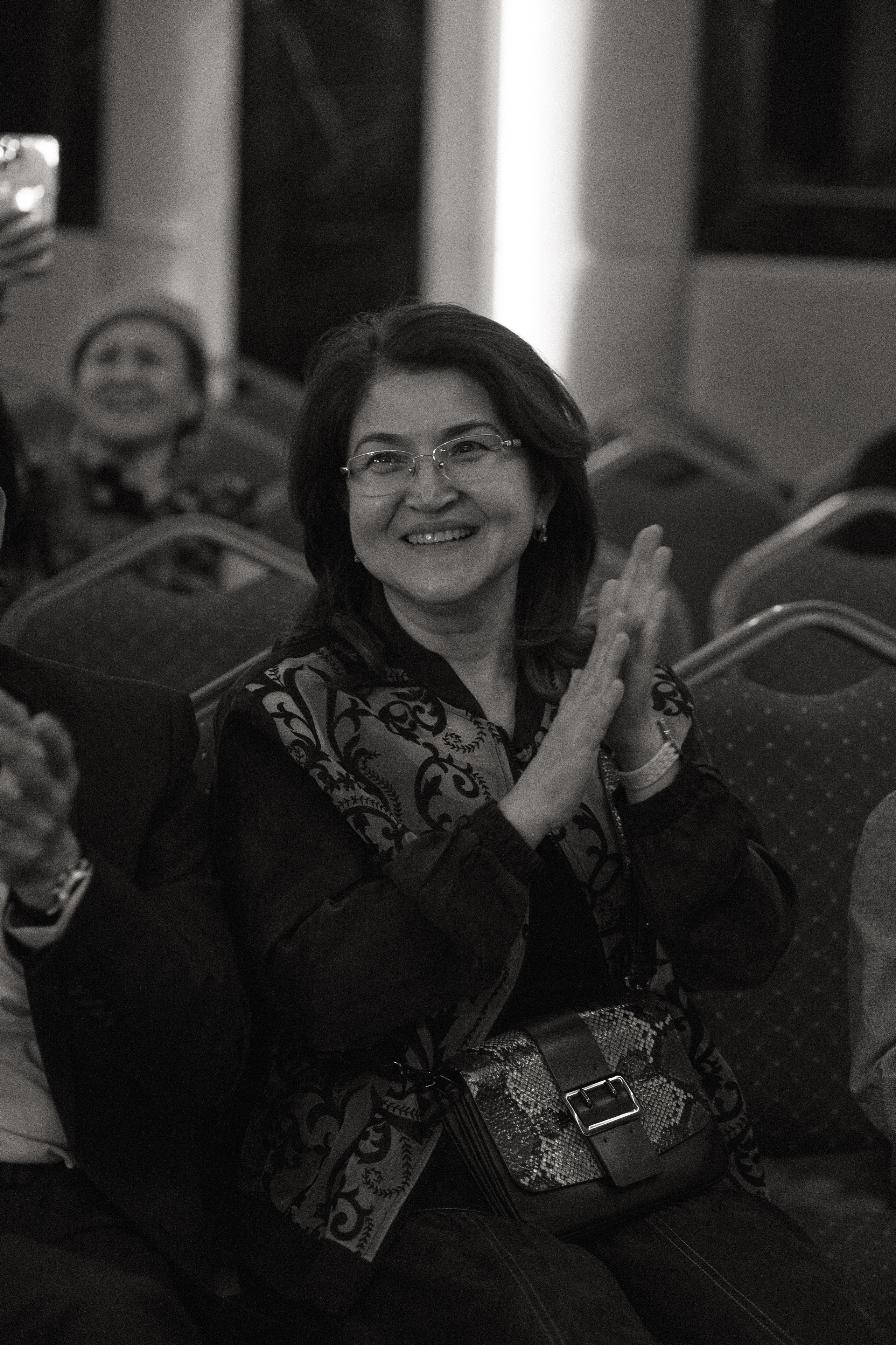 Concert Music of Ulan Asamudinov. Азимжан Нуритдинходжаев — свадебный фотограф